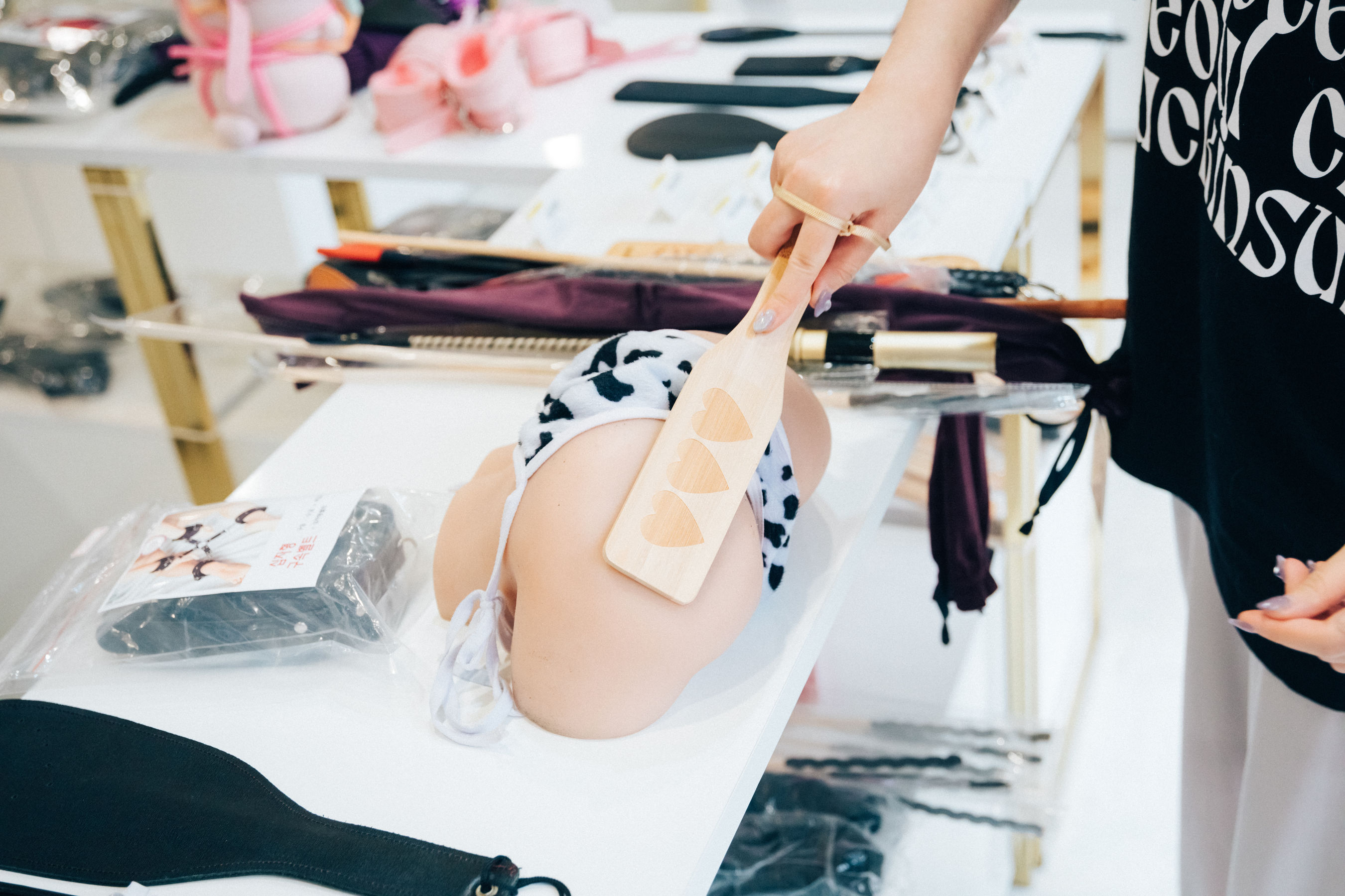 [LOOZY] Mozzi – Adult Shop 日韩写真-第33张