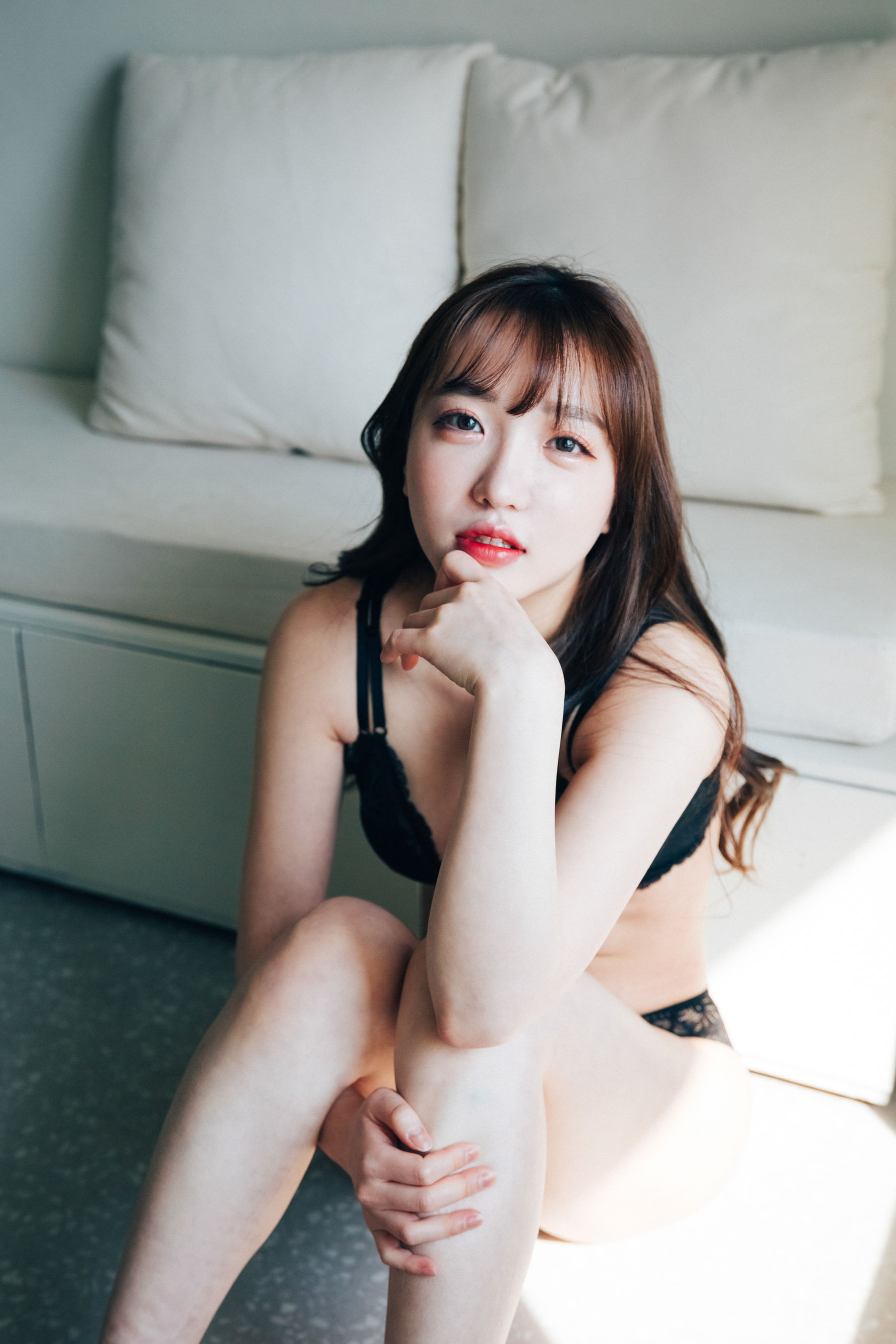 [LOOZY] Yeeun – Maximum Vol.1 日韩写真-第4张