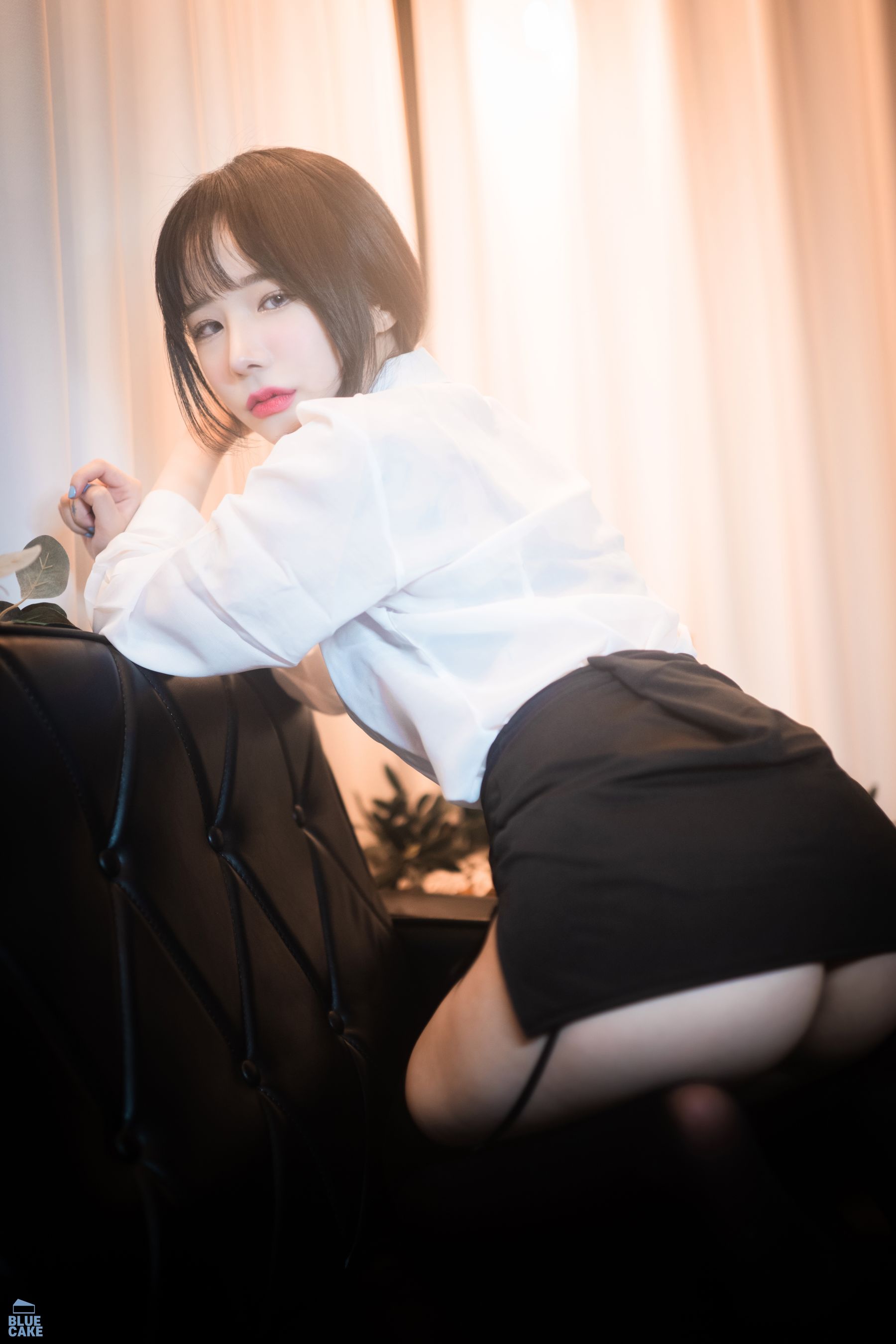 [BLUECAKE] Yeji – Cat Play 日韩写真-第1张