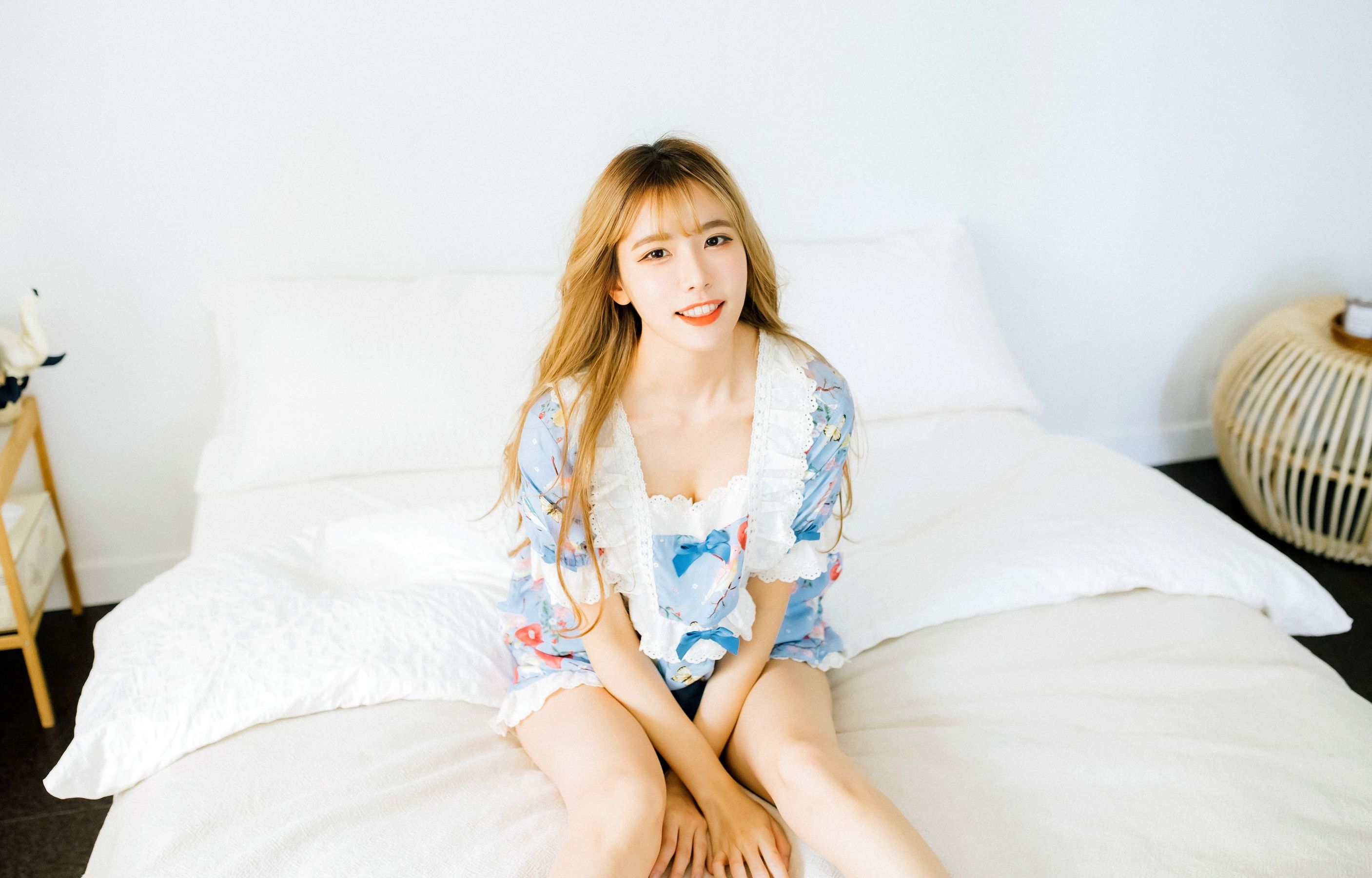 [Moon Night Snap] – Ahrin《Guerinnarae Hotel Vol.1》 日韩写真-第54张