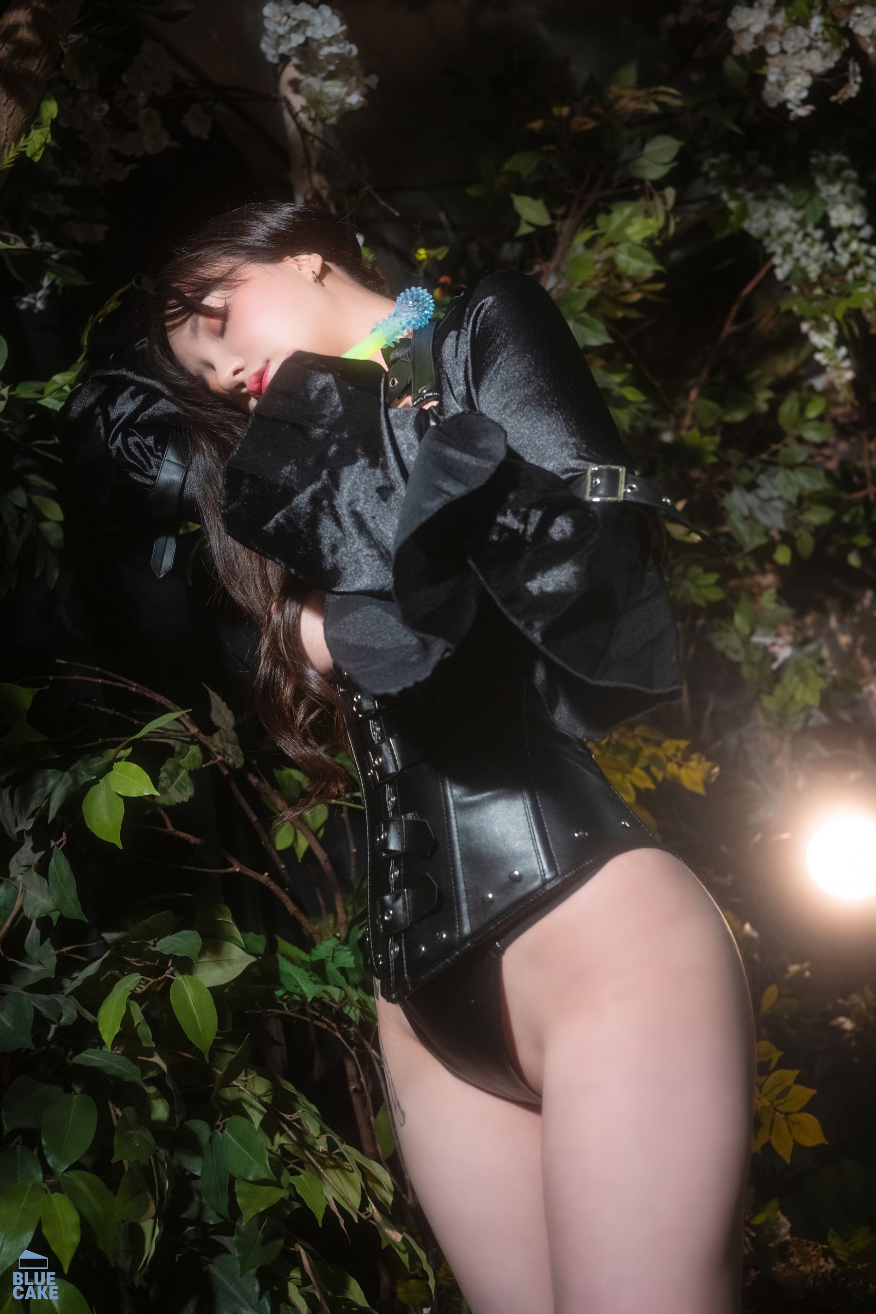 [BLUECAKE] YeEun – Tentacle Bukkake RED+ 日韩写真-第32张