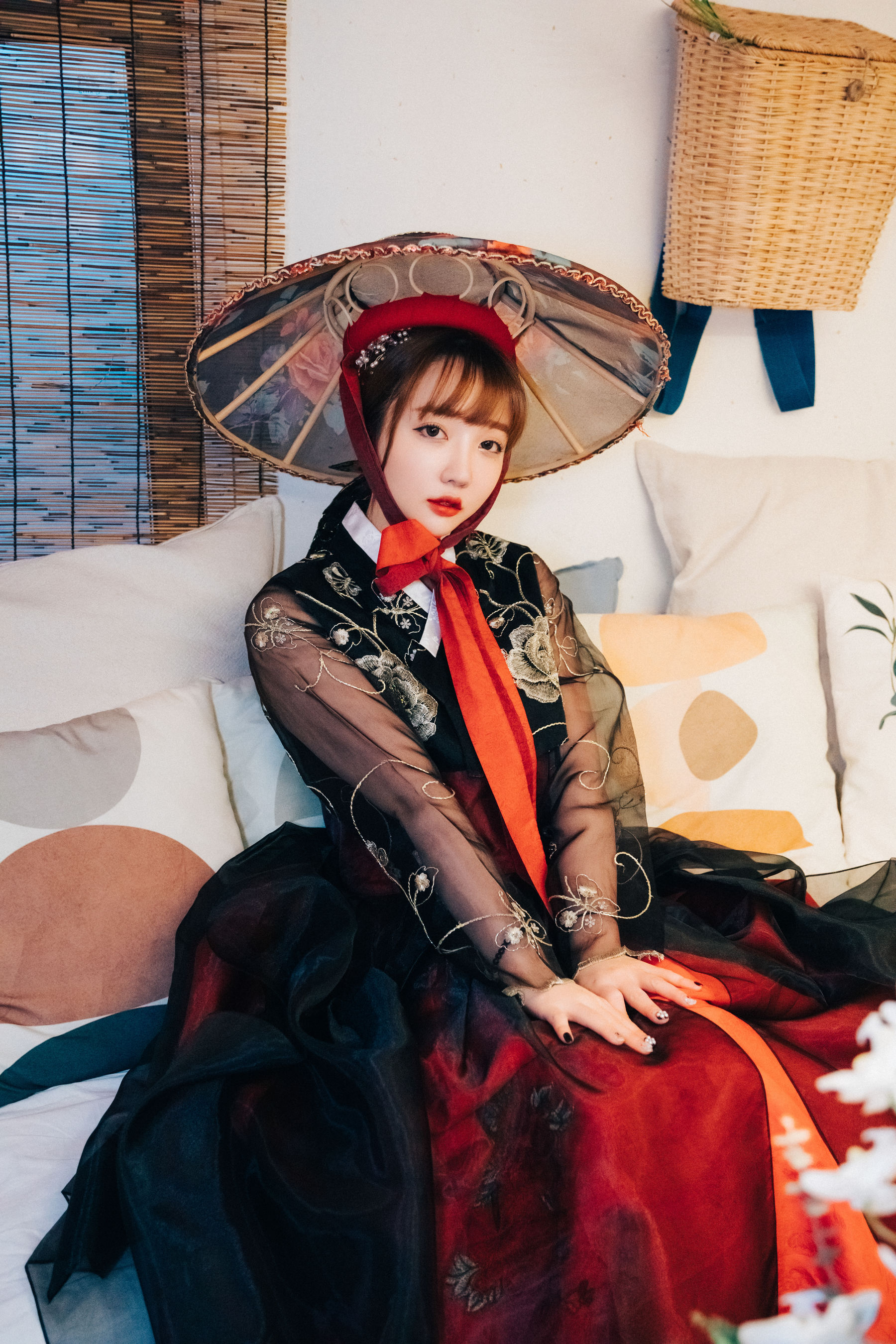 [LOOZY] Yeeun – Gisheng 日韩写真-第18张
