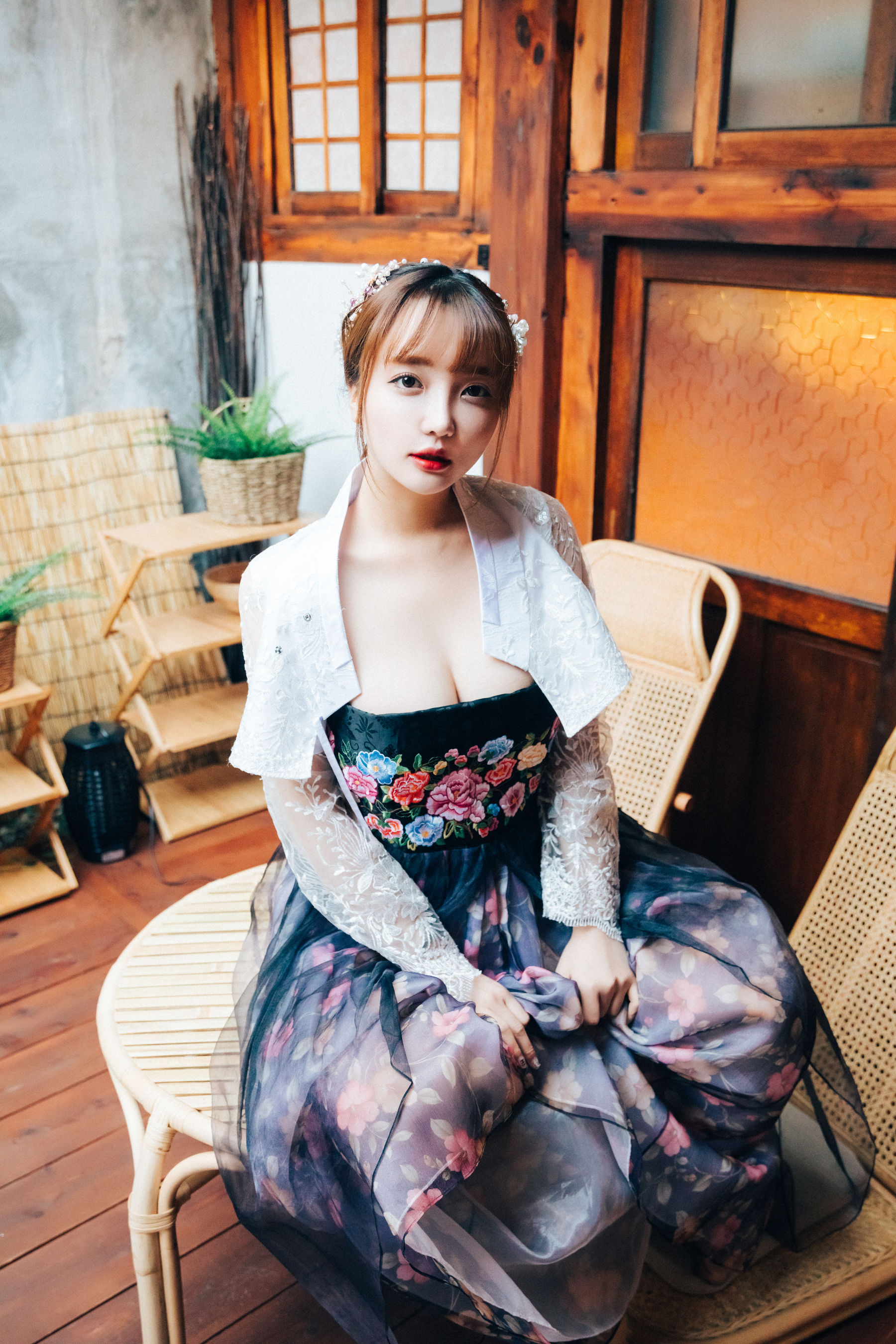 [LOOZY] Yeeun – Gisheng 日韩写真-第1张