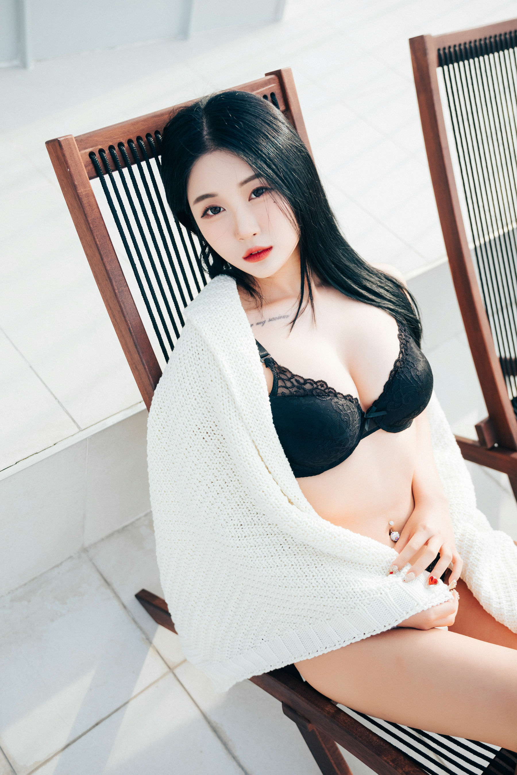 [LOOZY] Bomi – One day 日韩写真-第2张
