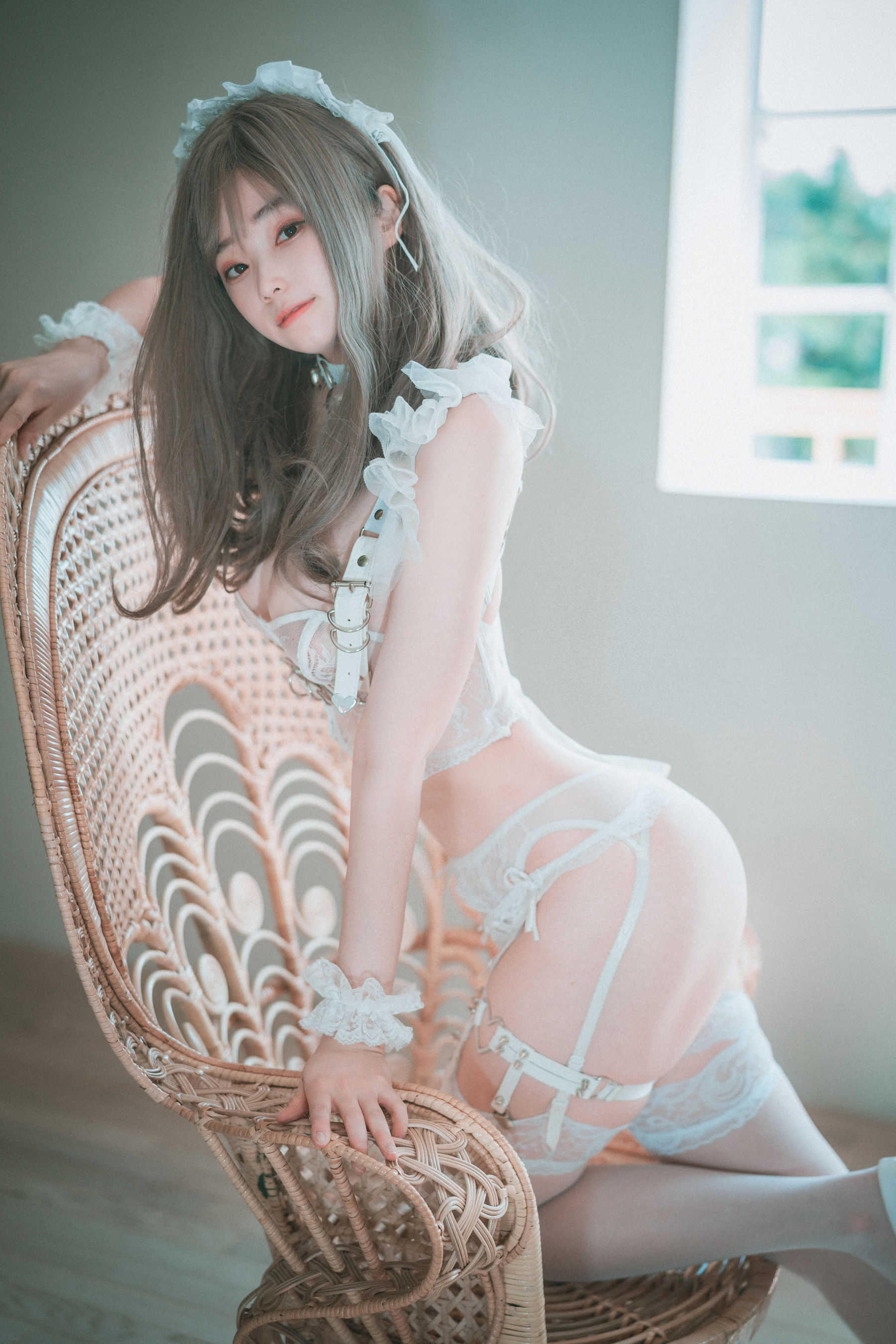 [DJAWA] BamBi – Reine de Blanc (A-side) 日韩写真-第22张