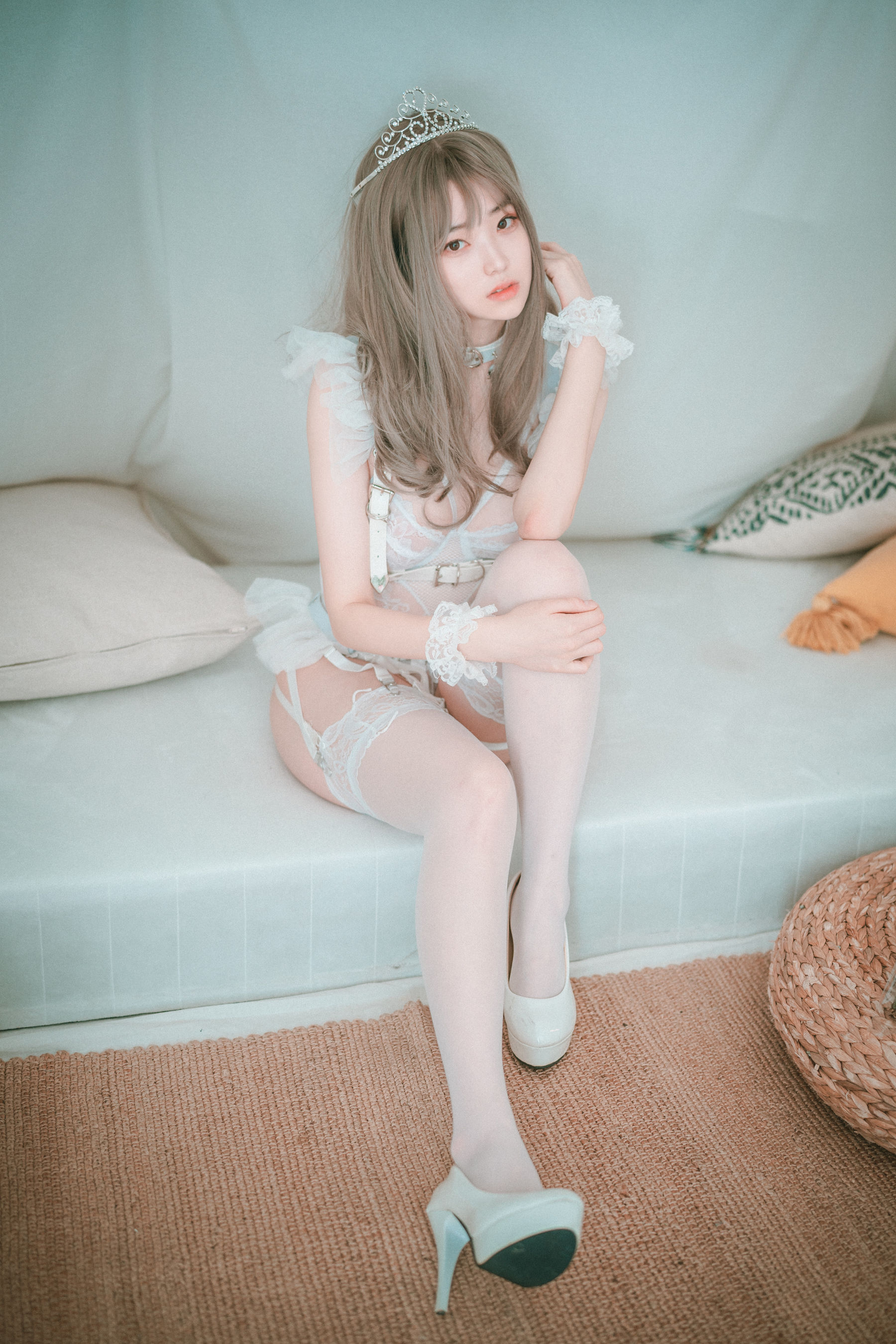 [DJAWA] BamBi – Reine de Blanc (A-side) 日韩写真-第3张