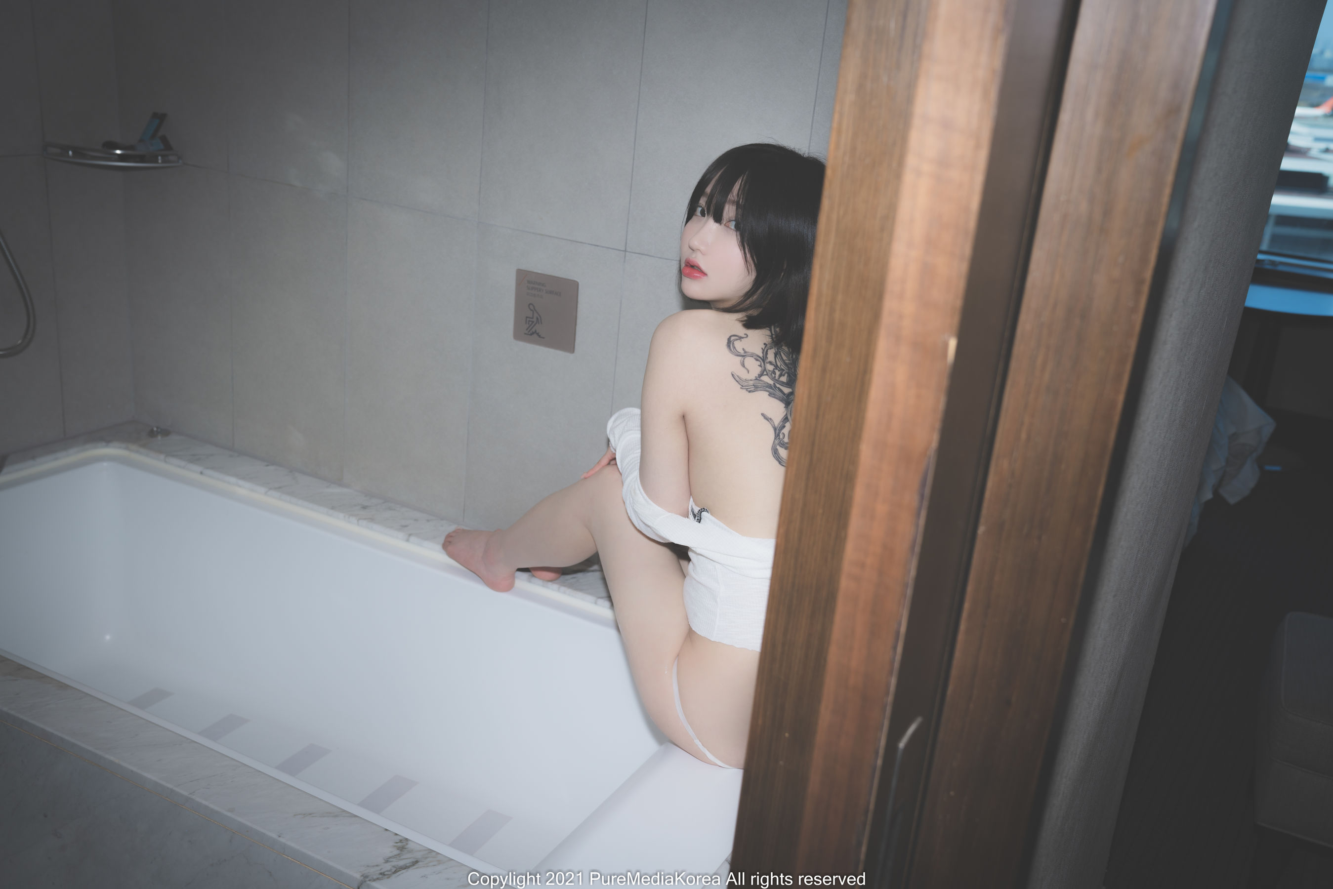 [PURE MEDIA] Vol.070 Yeeun 日韩写真-第3张
