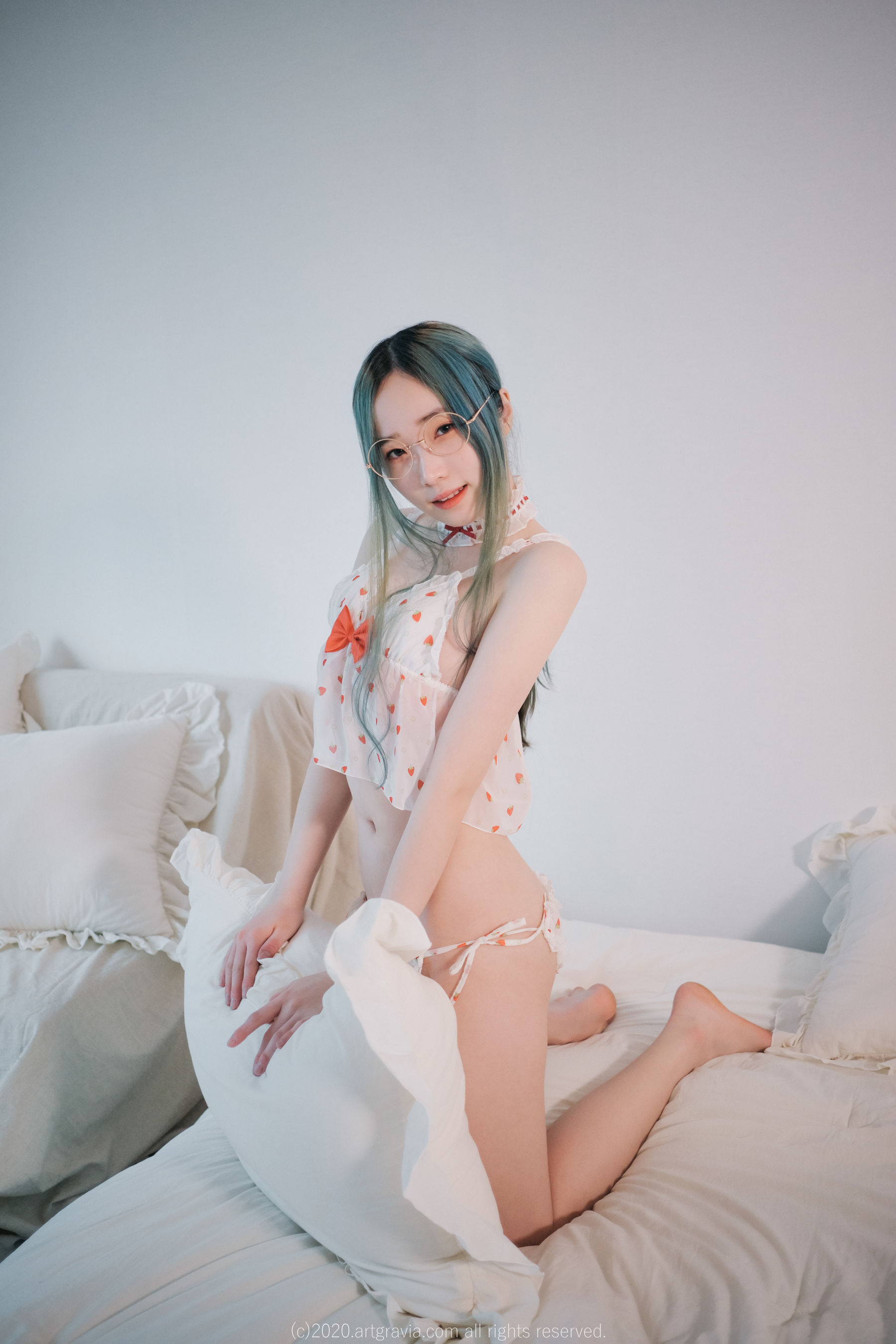 [ARTGRAVIA] Vol.160 韩国妹子 BamBi写真 可爱草莓 日韩写真-第74张