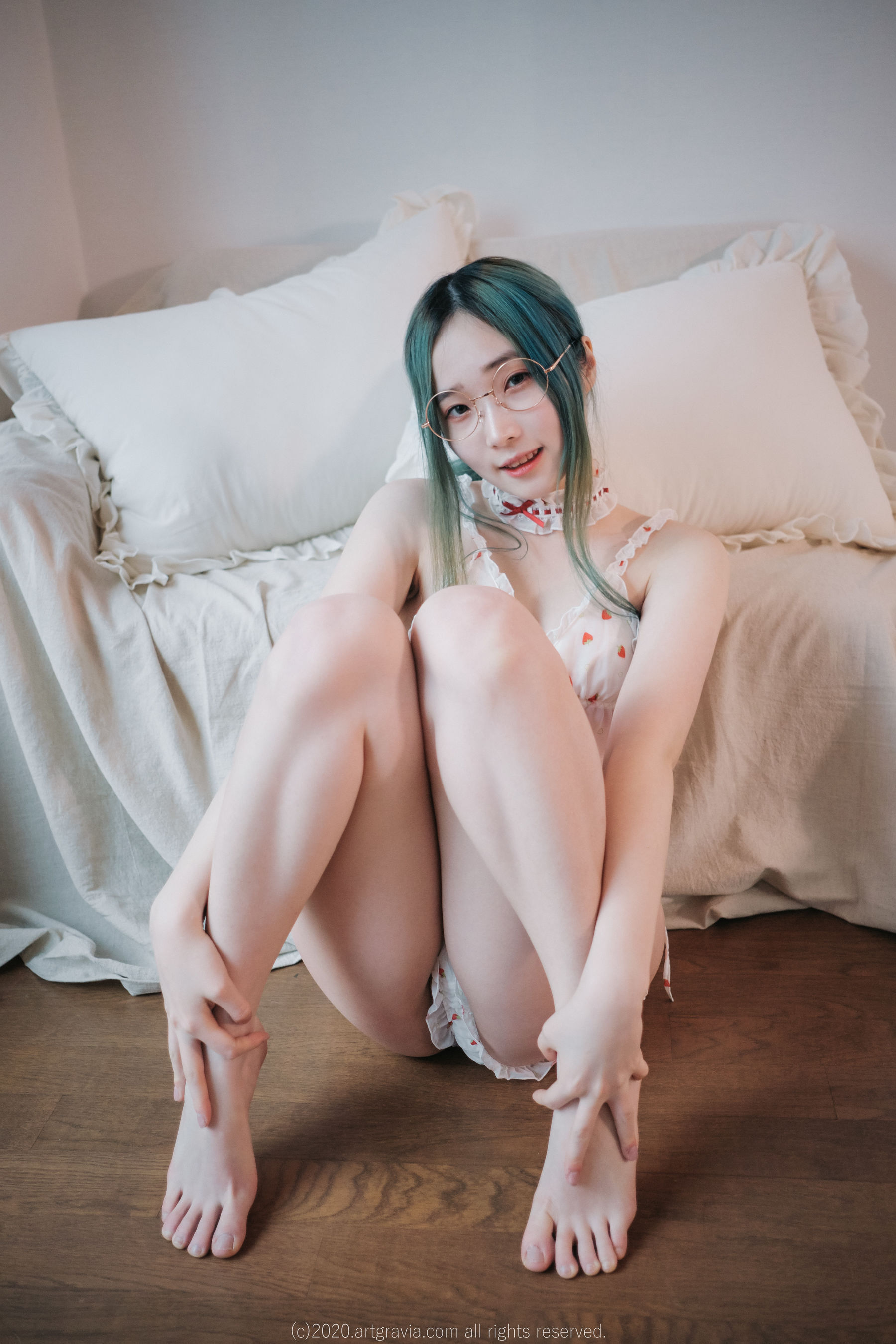 [ARTGRAVIA] Vol.160 韩国妹子 BamBi写真 可爱草莓 日韩写真-第44张