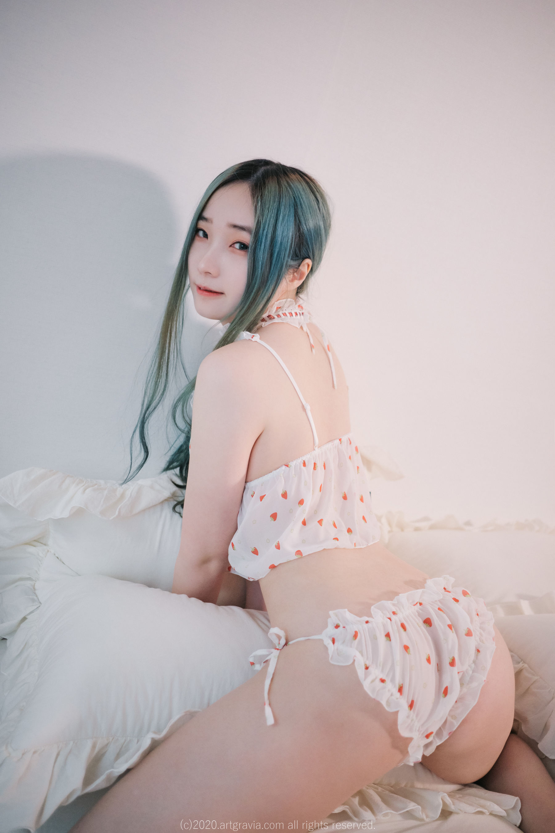 [ARTGRAVIA] Vol.160 韩国妹子 BamBi写真 可爱草莓 日韩写真-第39张