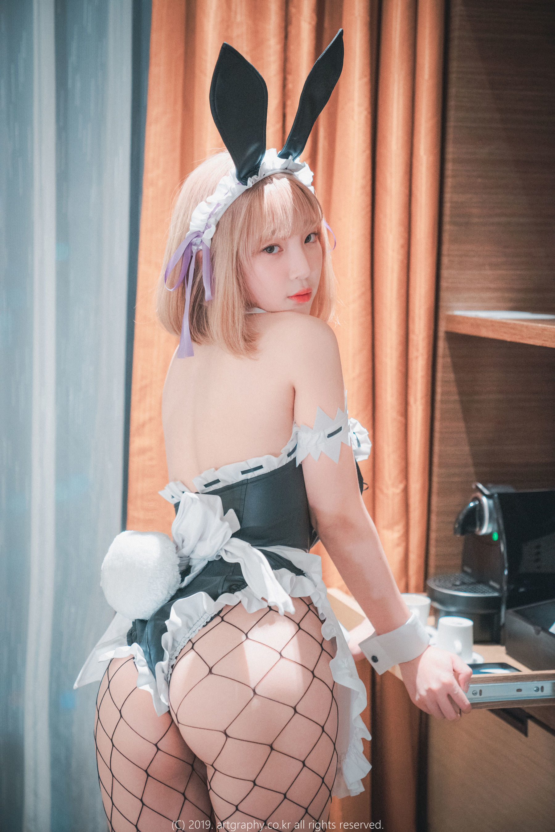 [ARTGRAVIA] VOL.062 姜仁卿 – 丁字裤+T恤衫+网袜兔女郎 日韩写真-第26张