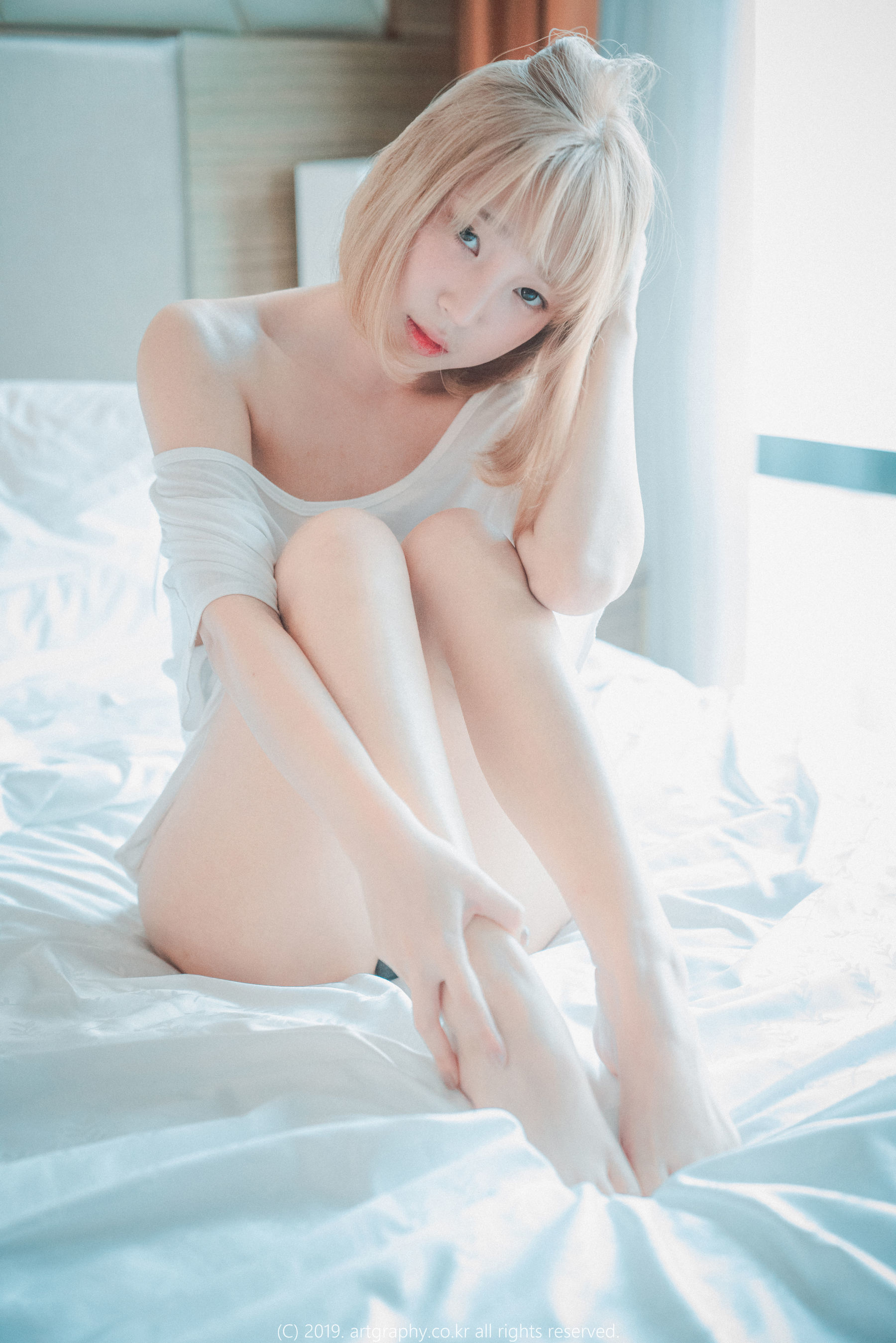 [ARTGRAVIA] VOL.062 姜仁卿 – 丁字裤+T恤衫+网袜兔女郎 日韩写真-第18张
