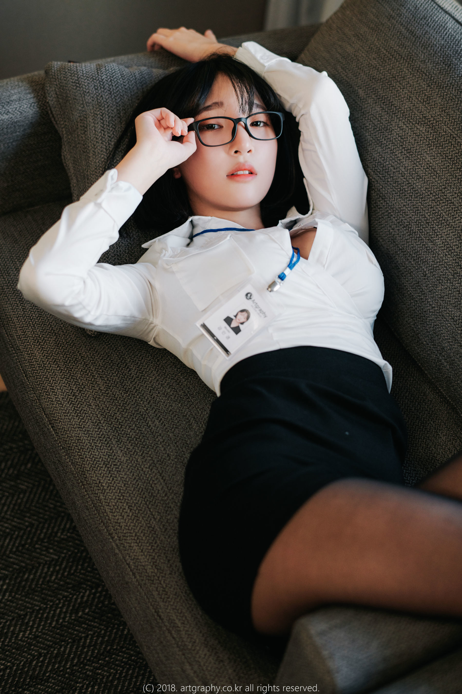 [ARTGRAVIA] VOL.042 姜仁卿 – 黑丝制服+女仆诱惑 日韩写真-第56张