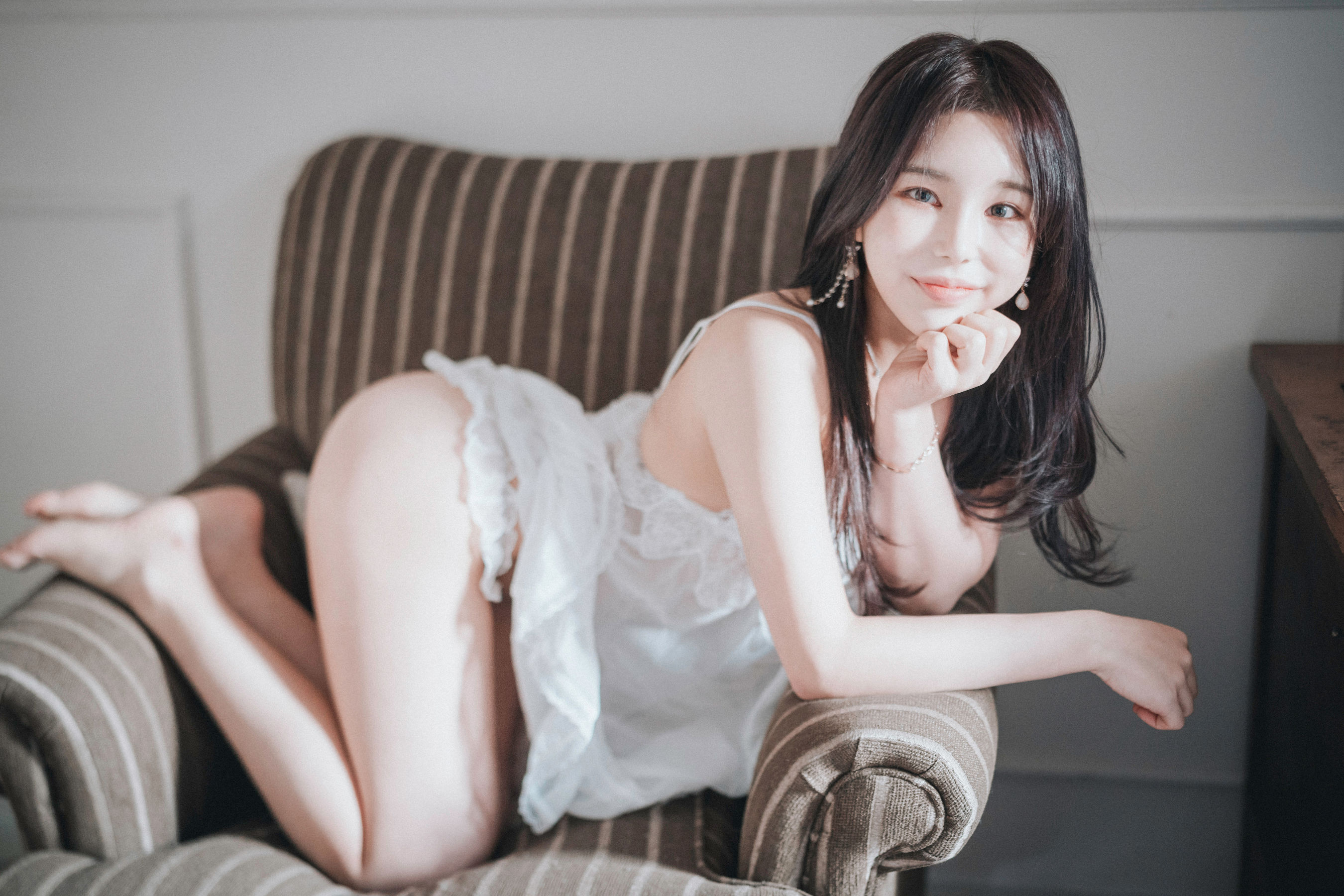 [DJAWA] ZZYuri – Alluring White 日韩写真-第19张
