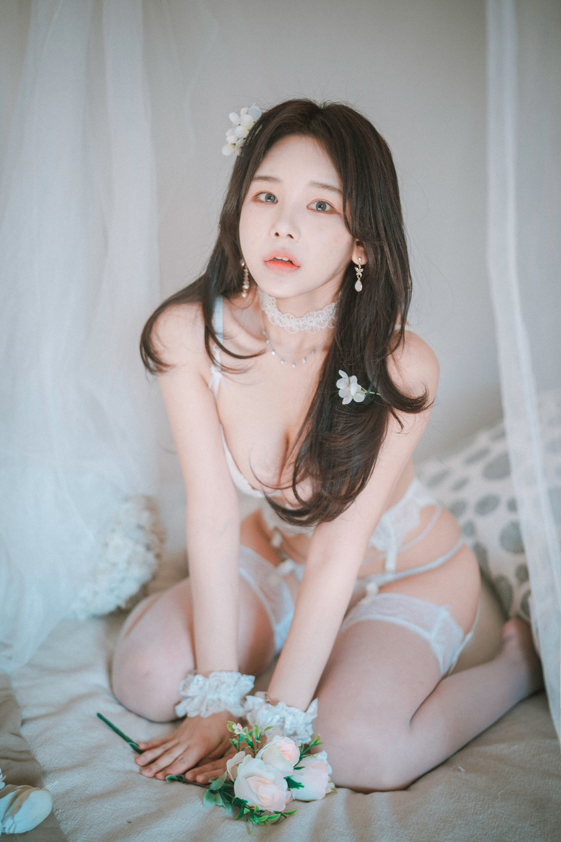 [DJAWA] ZZYuri – Alluring White 日韩写真-第10张