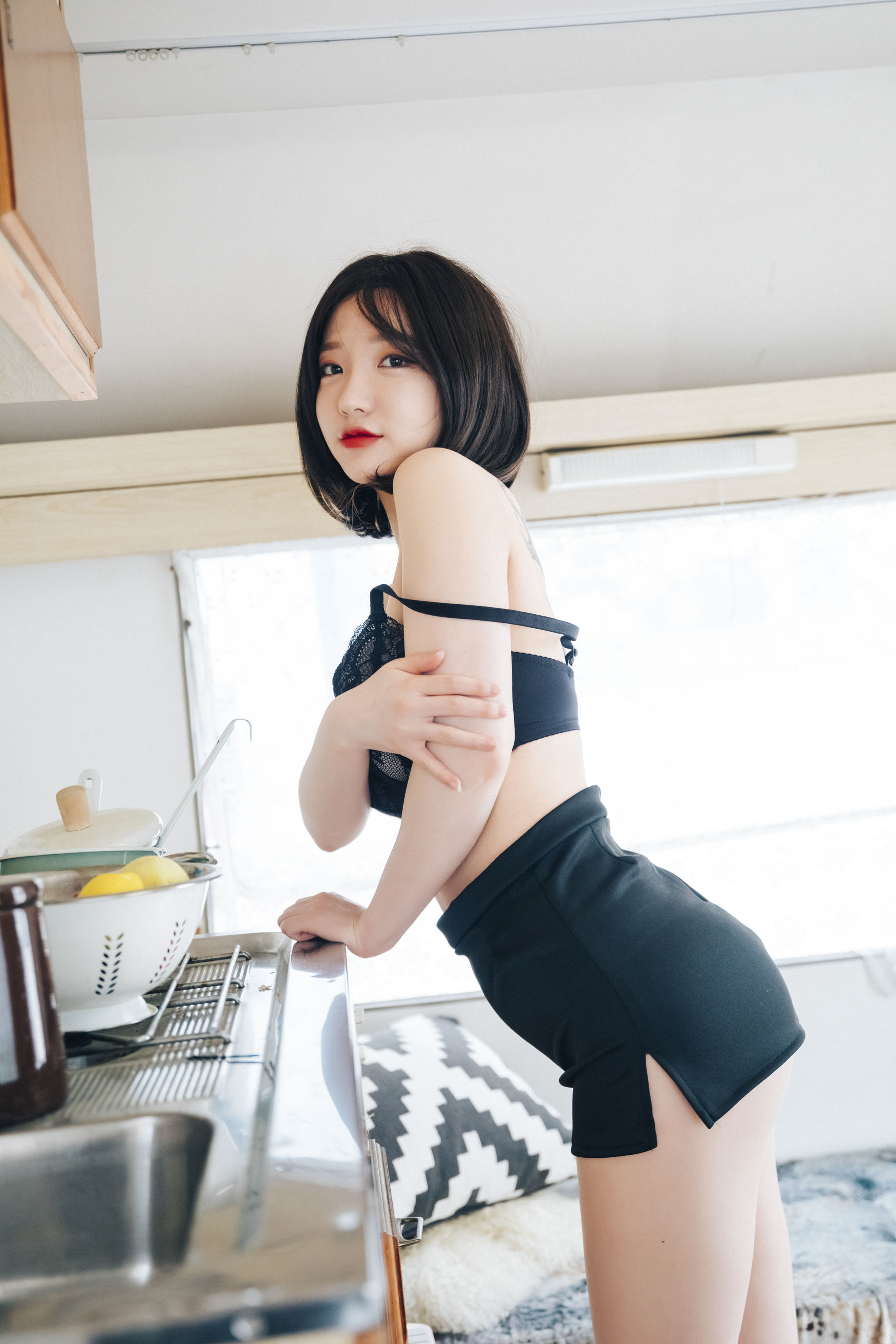 [LOOZY] Yeeun – Officegirls Vacation Vol.2 日韩写真-第10张