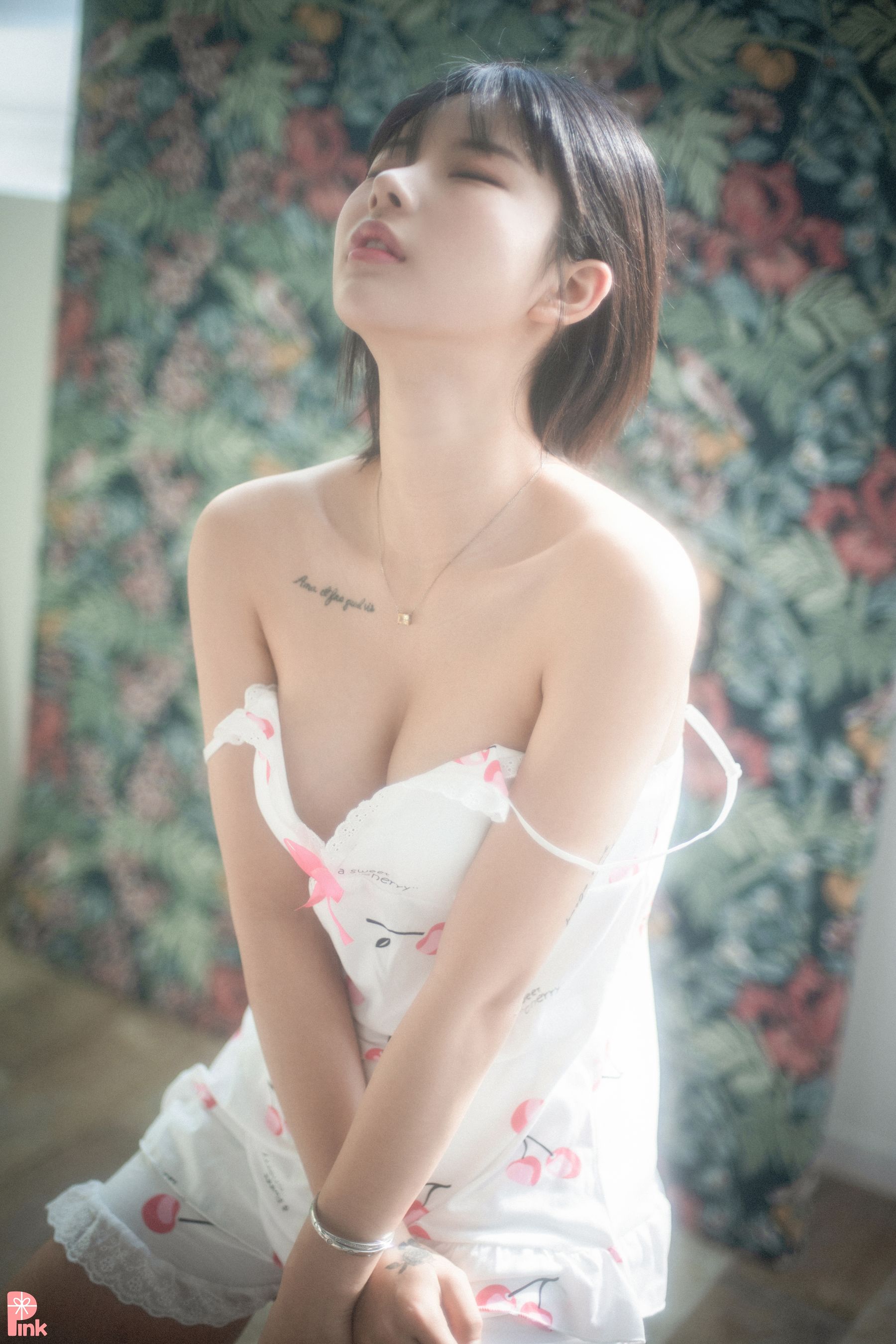 PINK RIBBON Uuuha – Floral – 1 日韩写真-第3张