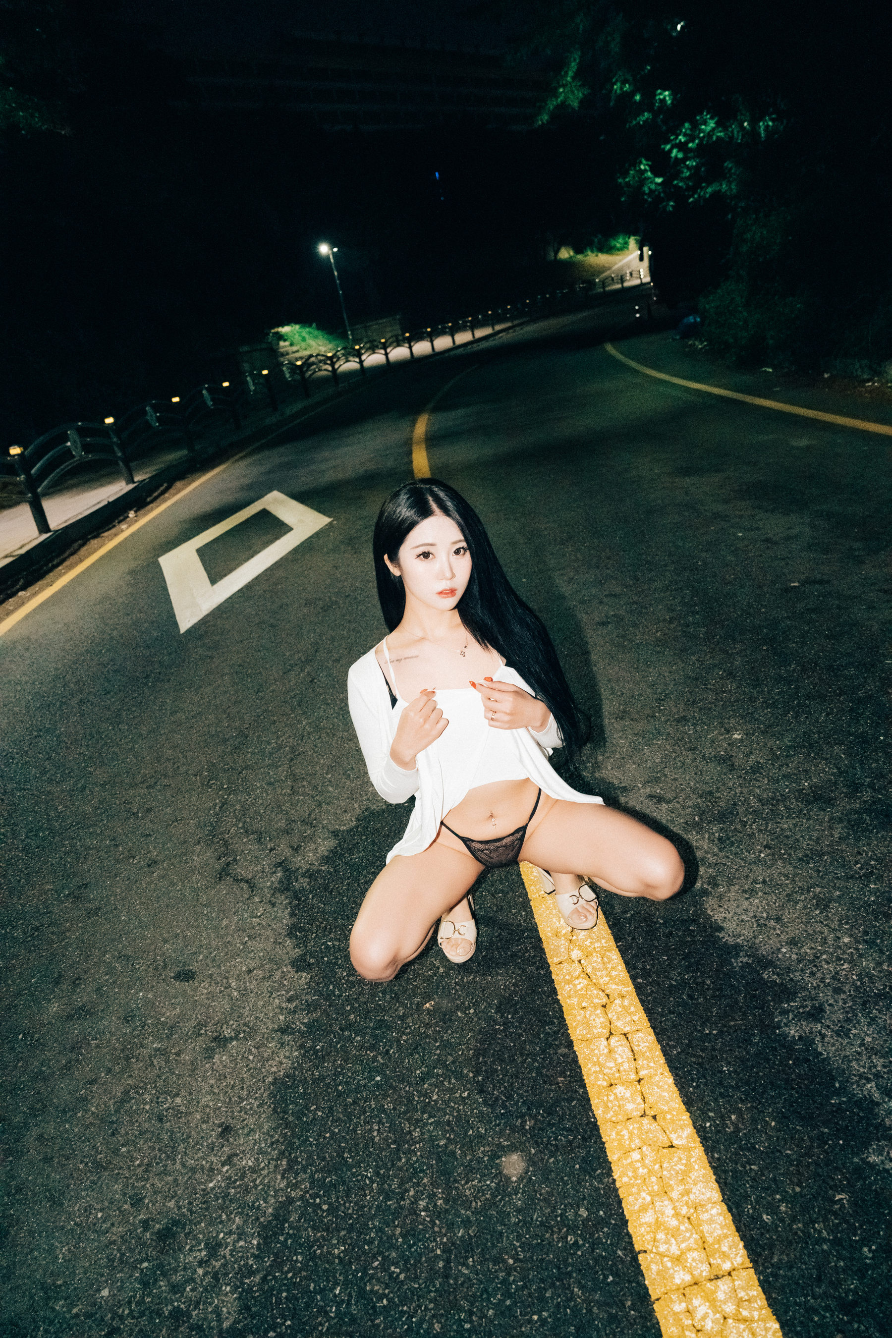 LOOZY Bomi – Night Roads 日韩写真-第3张