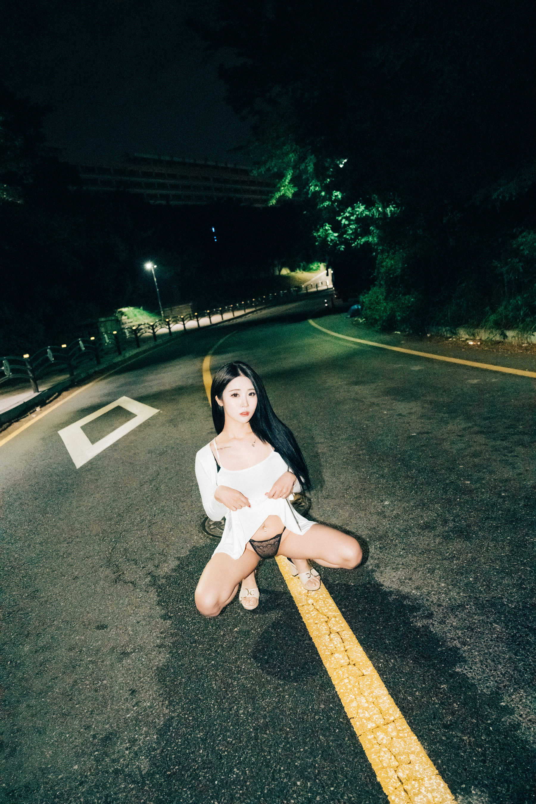 LOOZY Bomi – Night Roads 日韩写真-第1张