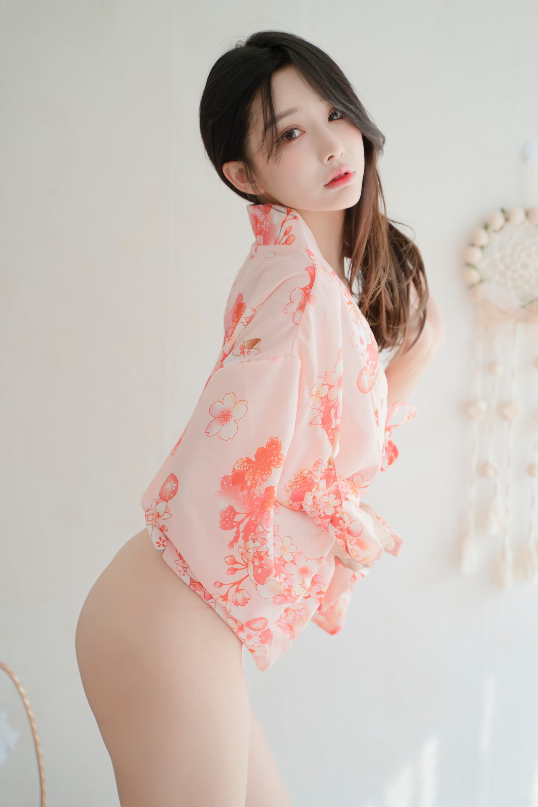 [ROGLE] Yeonyu Milk – Vol.01 日韩写真-第14张