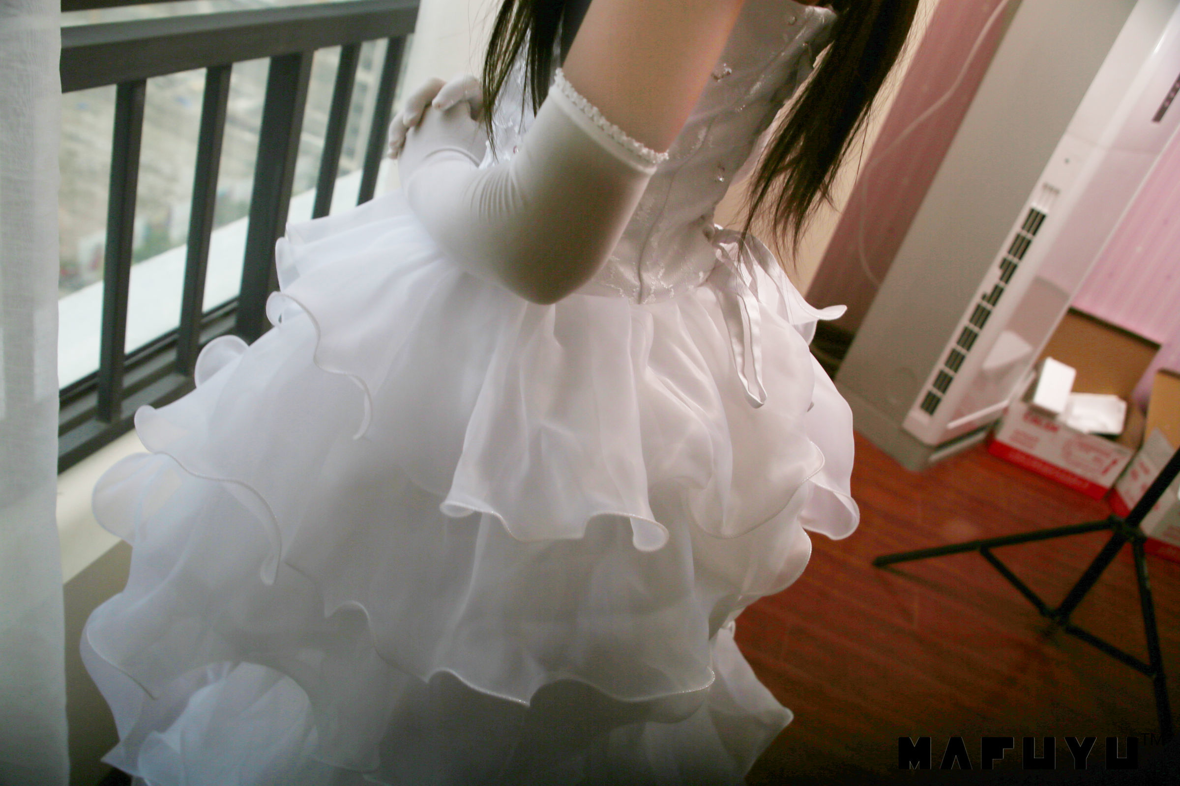[萝莉COS] 神楽板真冬 婚纱系列套图 Cosplay-第3张