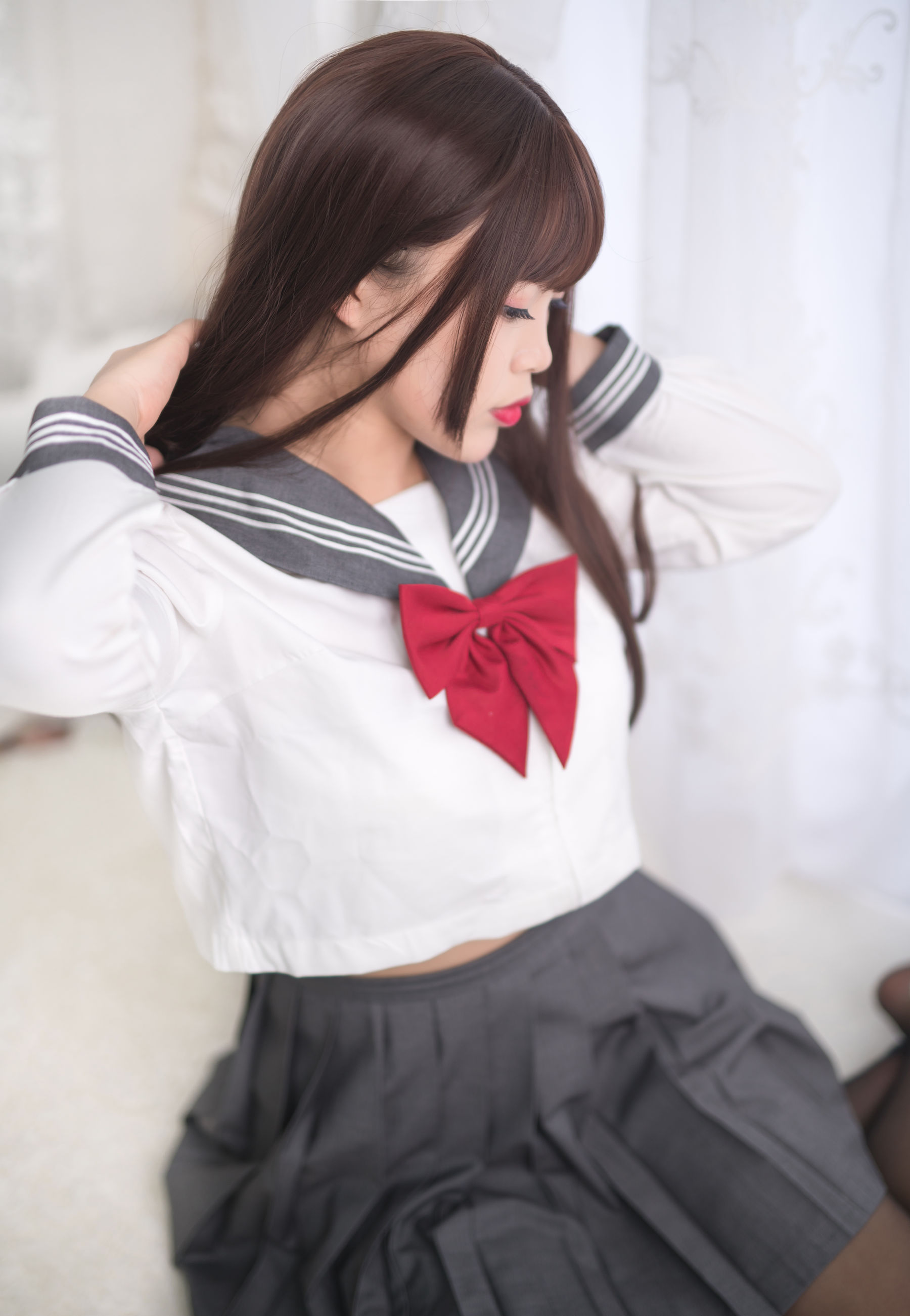 [Cosplay写真] 萌系小姐姐-白烨- – 黑丝制服少女 Cosplay-第1张