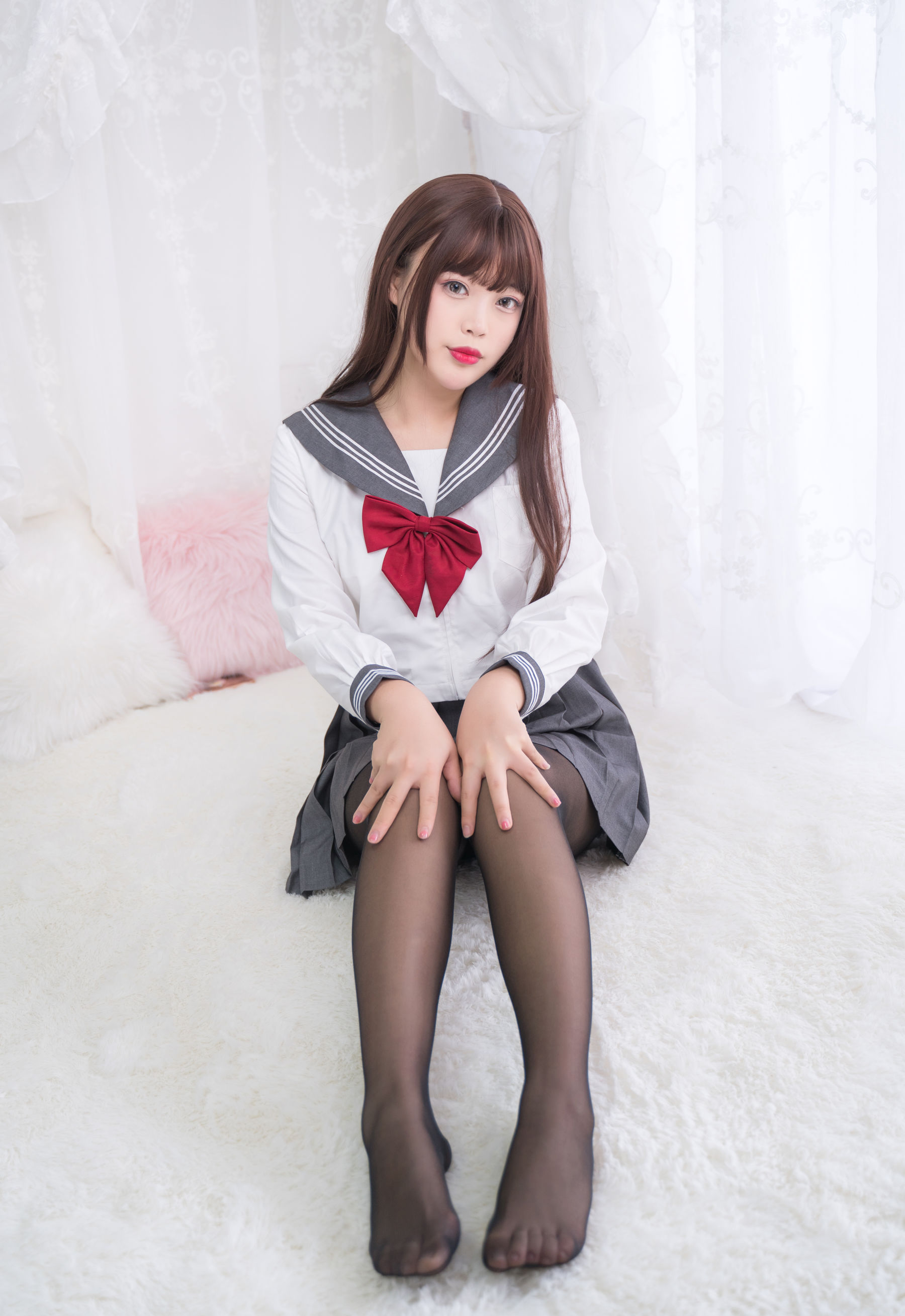 [Cosplay写真] 萌系小姐姐-白烨- – 黑丝制服少女 Cosplay-第5张
