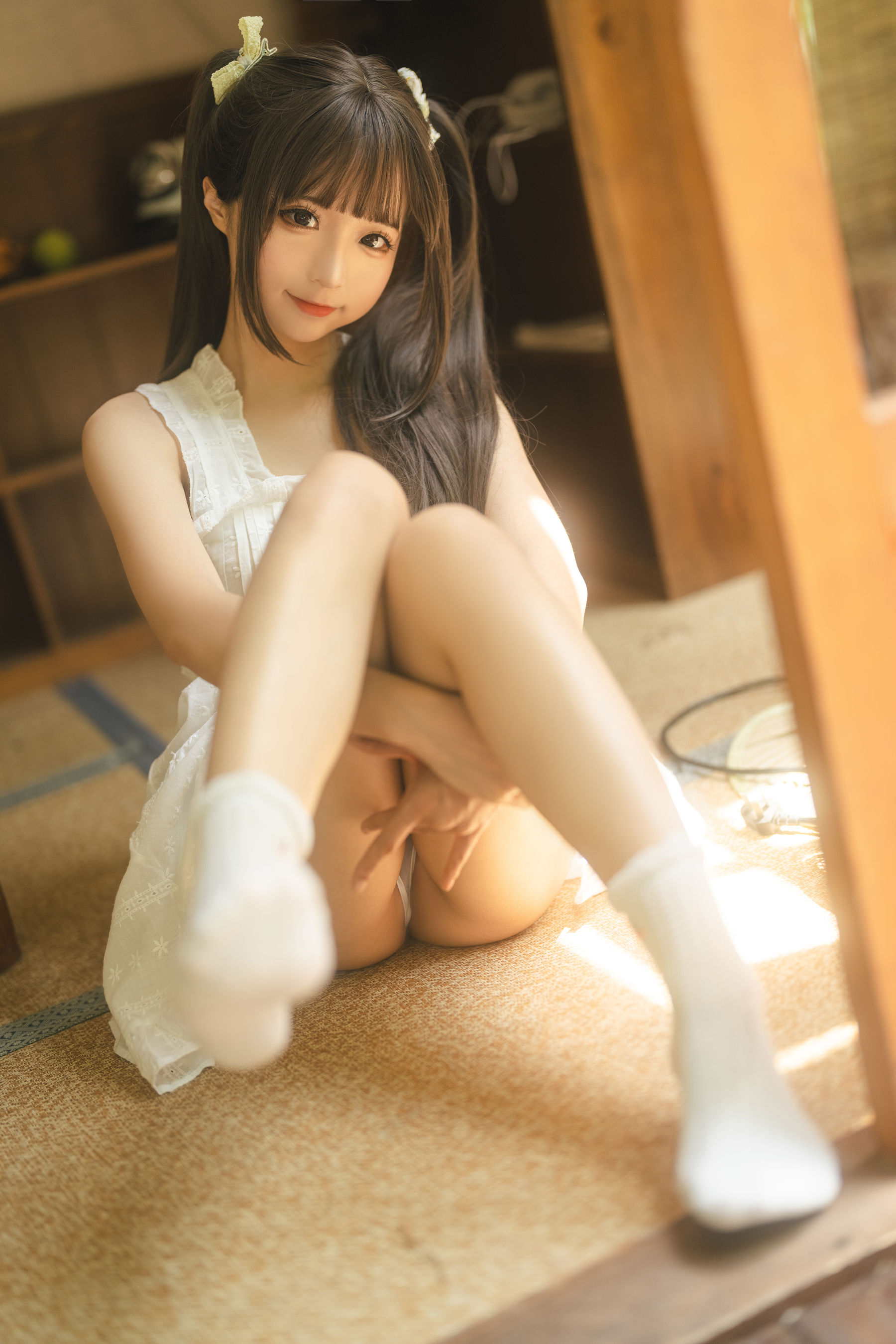 动漫博主蠢沫沫 – 白吊带 Cosplay-第6张