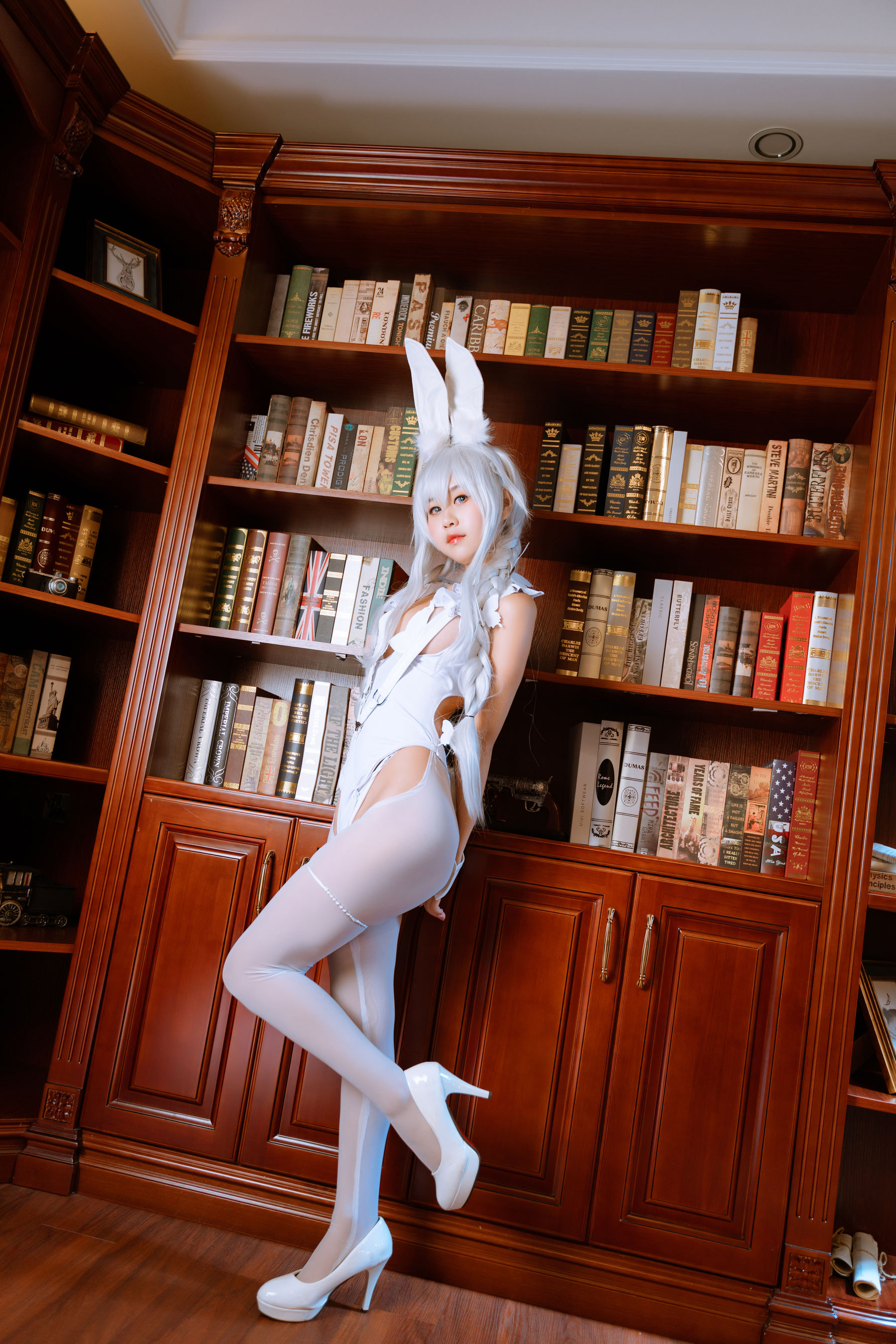 阳光美少女萌芽儿o0 – 恶毒白兔 Cosplay-第3张