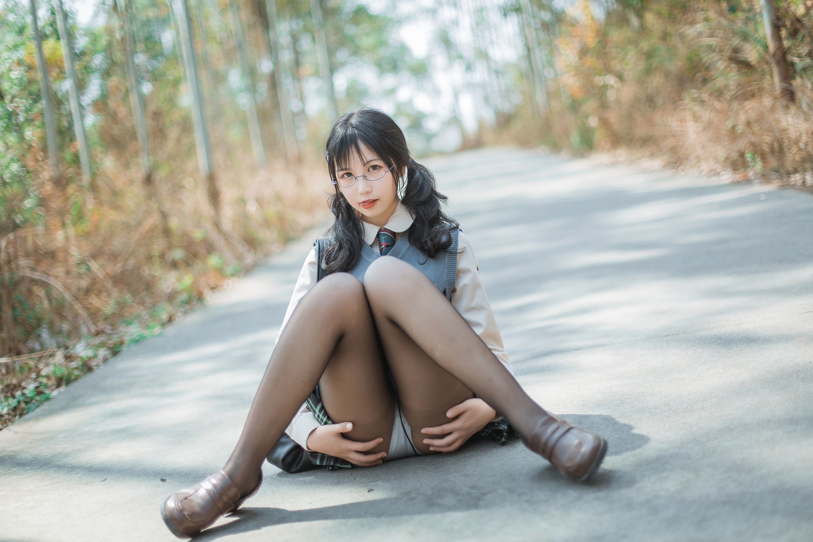 [萝莉COS] 逐月su – 乡间小路 Cosplay-第9张