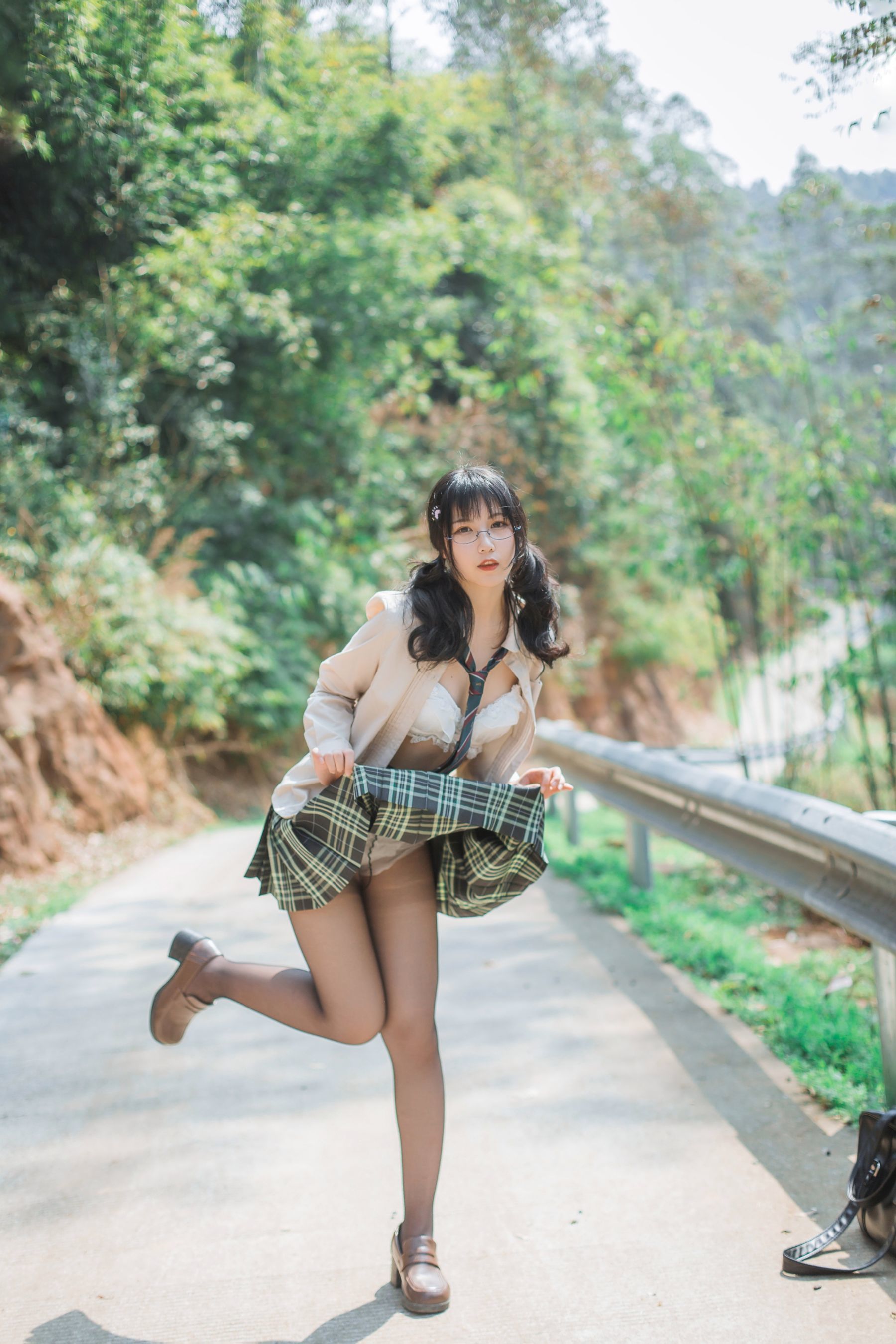 [萝莉COS] 逐月su – 乡间小路 Cosplay-第33张