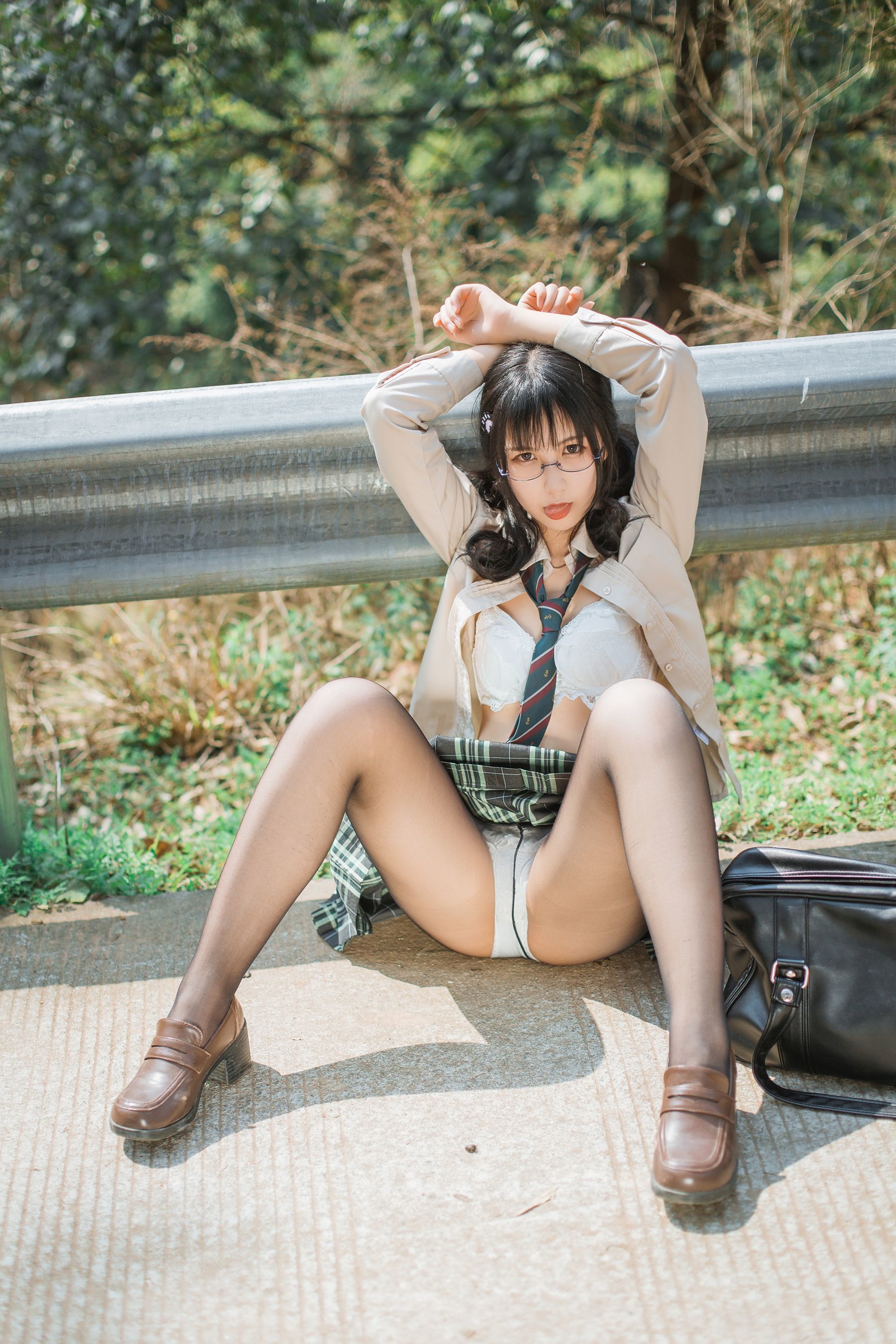 [萝莉COS] 逐月su – 乡间小路 Cosplay-第7张
