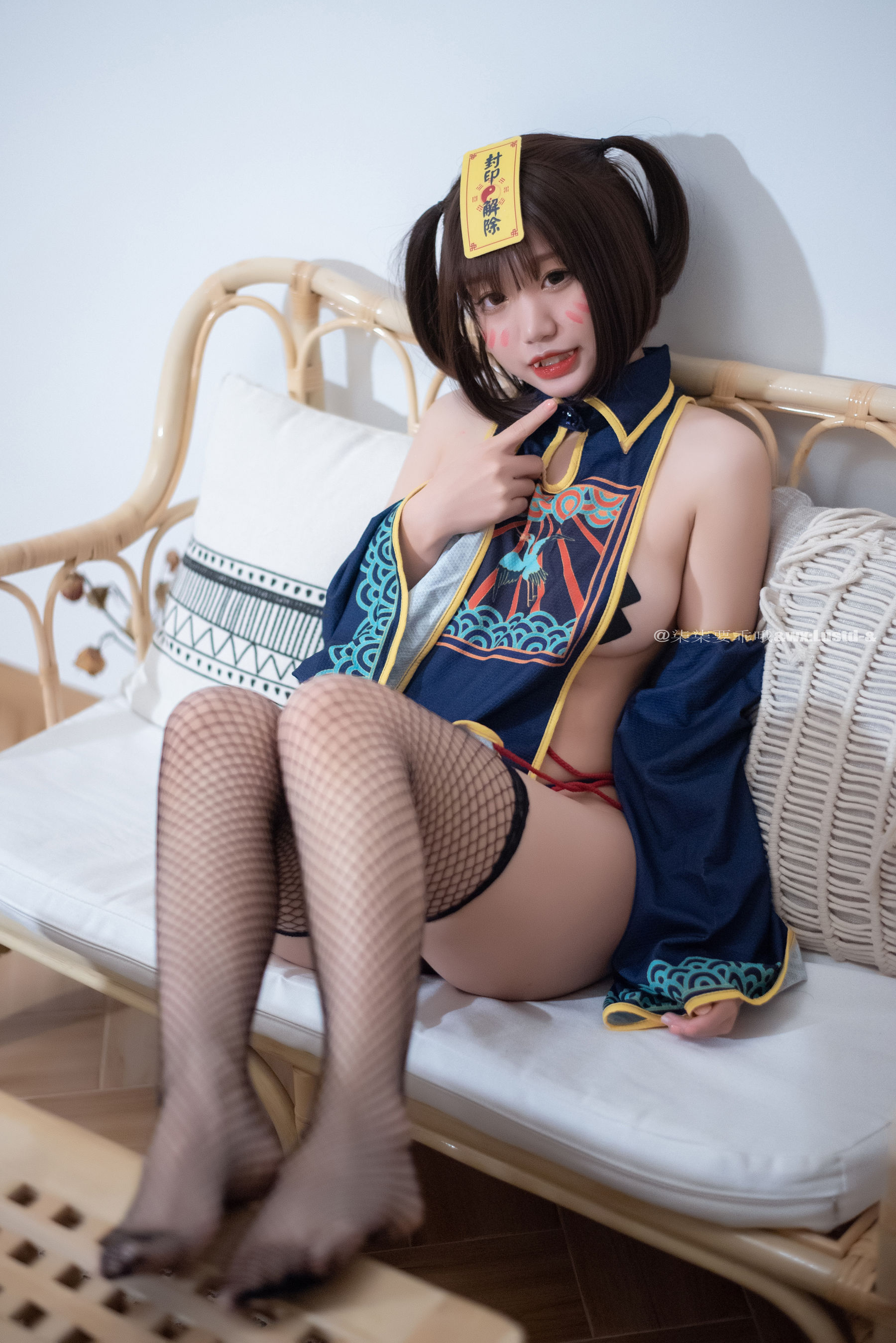 动漫博主柒柒要乖哦 – 小僵尸 Cosplay-第3张