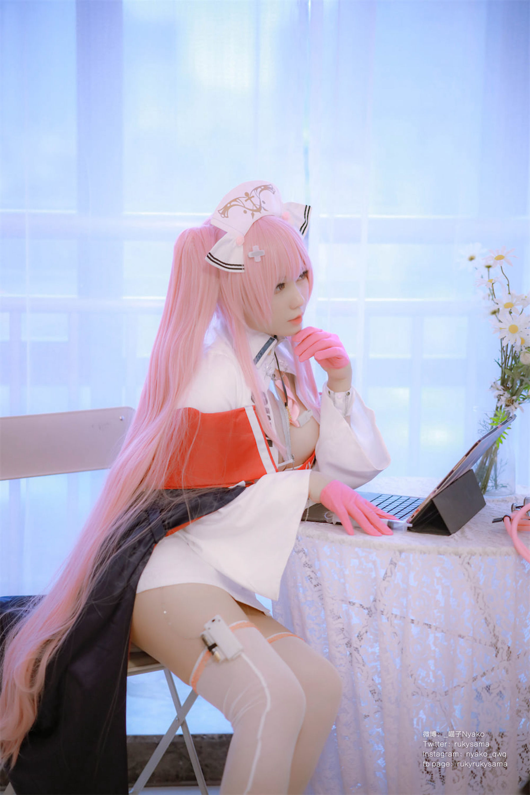 萌妹子Nyako喵子 – 英仙座护士 Cosplay-第22张