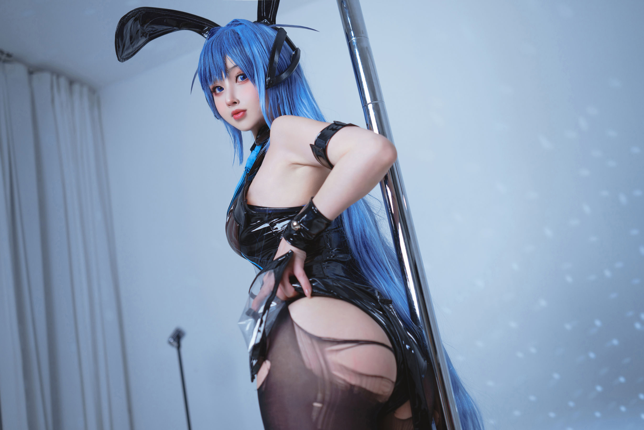 COS福利rioko凉凉子 – 花园兔女郎 Cosplay-第13张