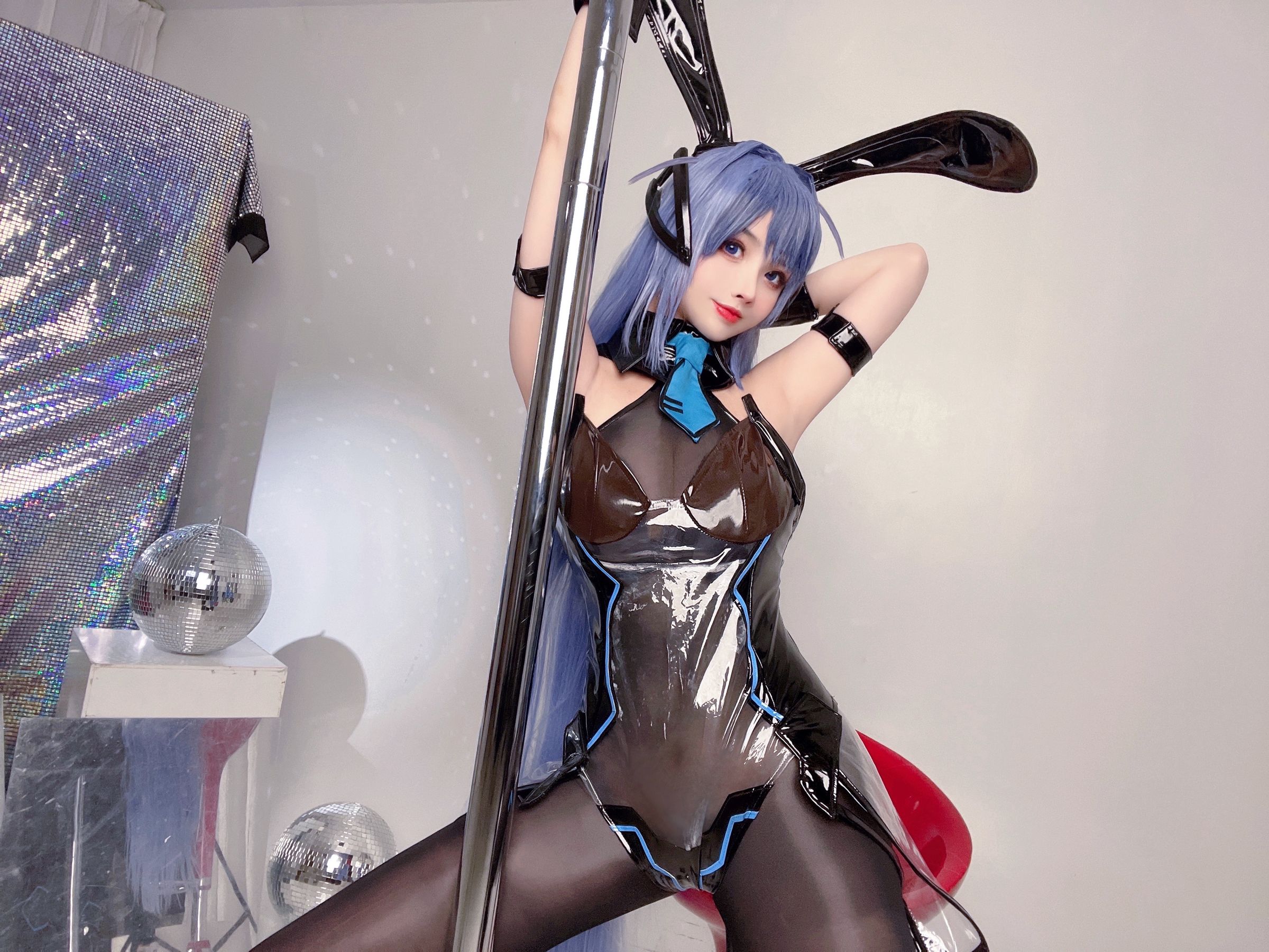 COS福利rioko凉凉子 – 花园兔女郎 Cosplay-第16张