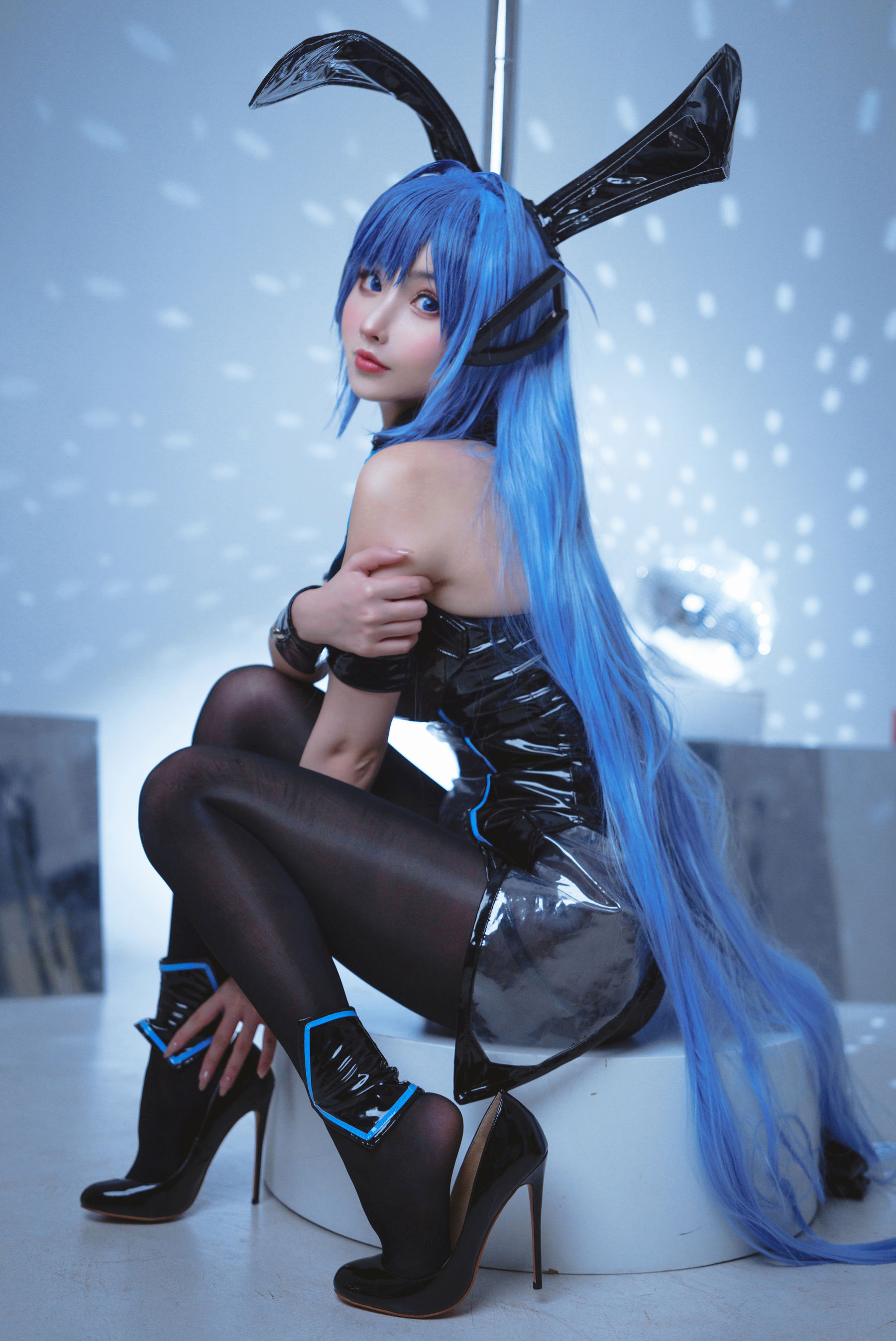 COS福利rioko凉凉子 – 花园兔女郎 Cosplay-第10张