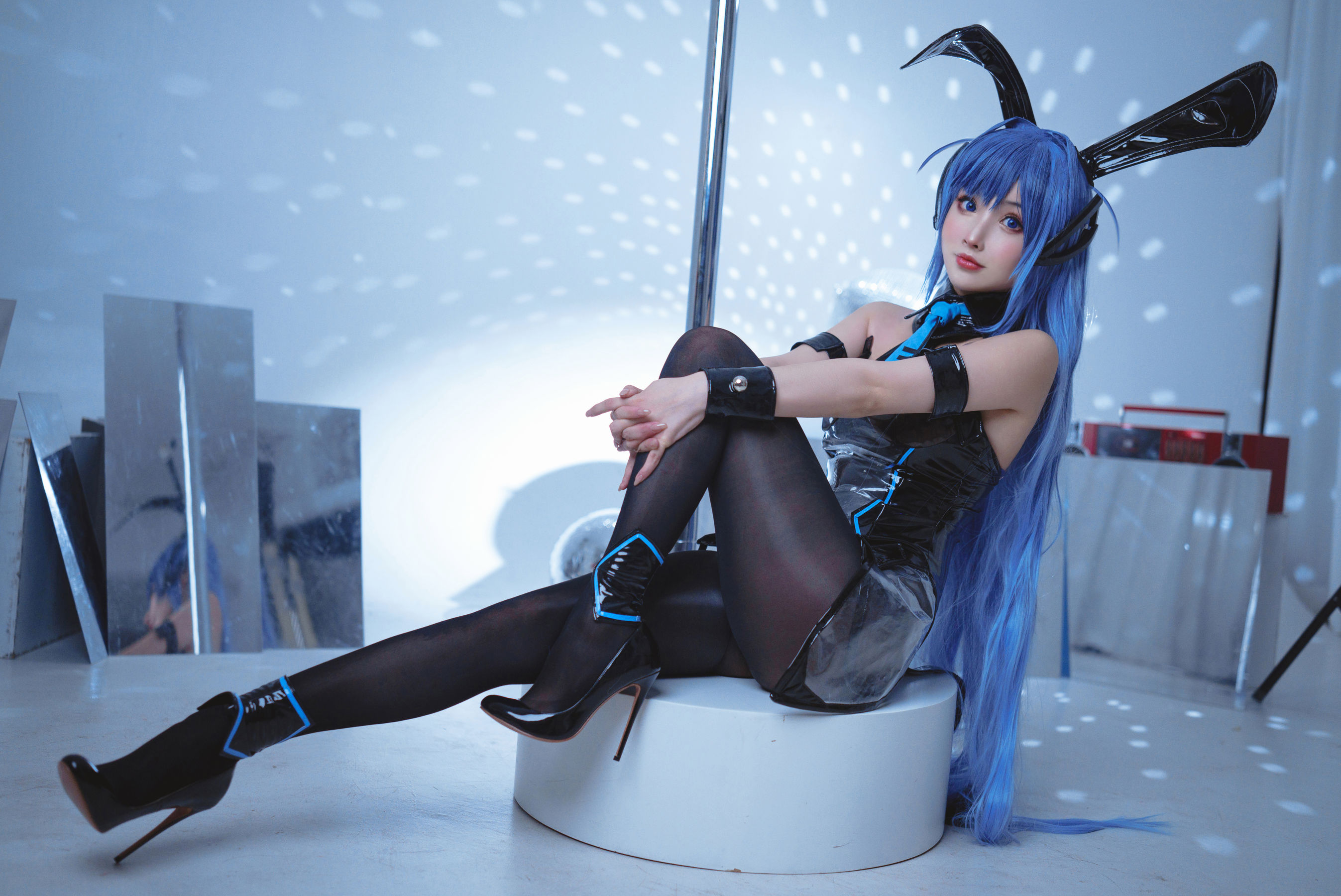 COS福利rioko凉凉子 – 花园兔女郎 Cosplay-第9张