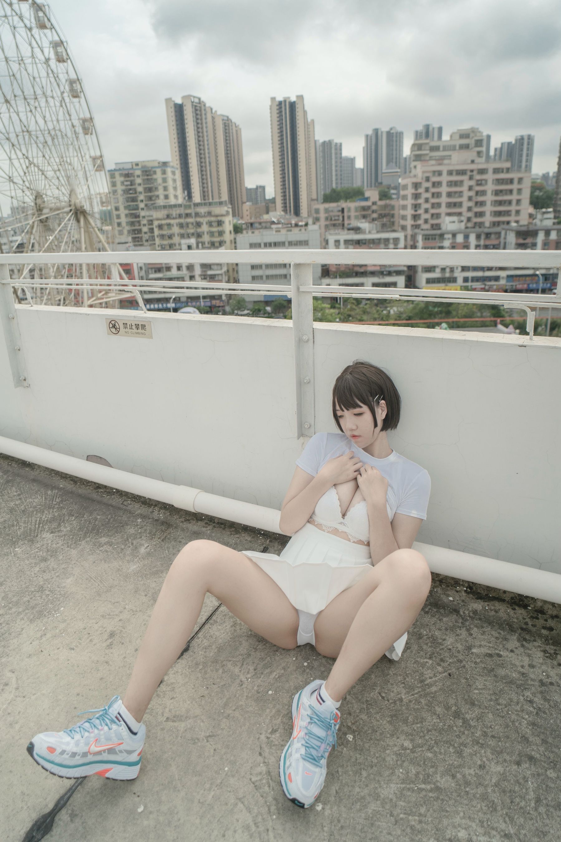 鬼马少女阿薰kaOri – 天台 Cosplay-第36张