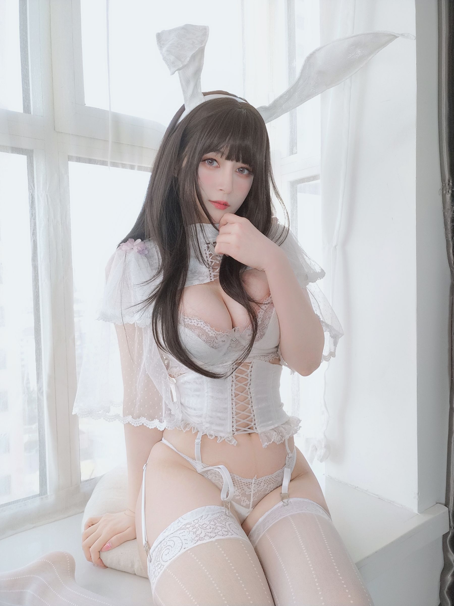 Coser小姐姐白银 – 白丝兔兔兔兔 Cosplay-第9张