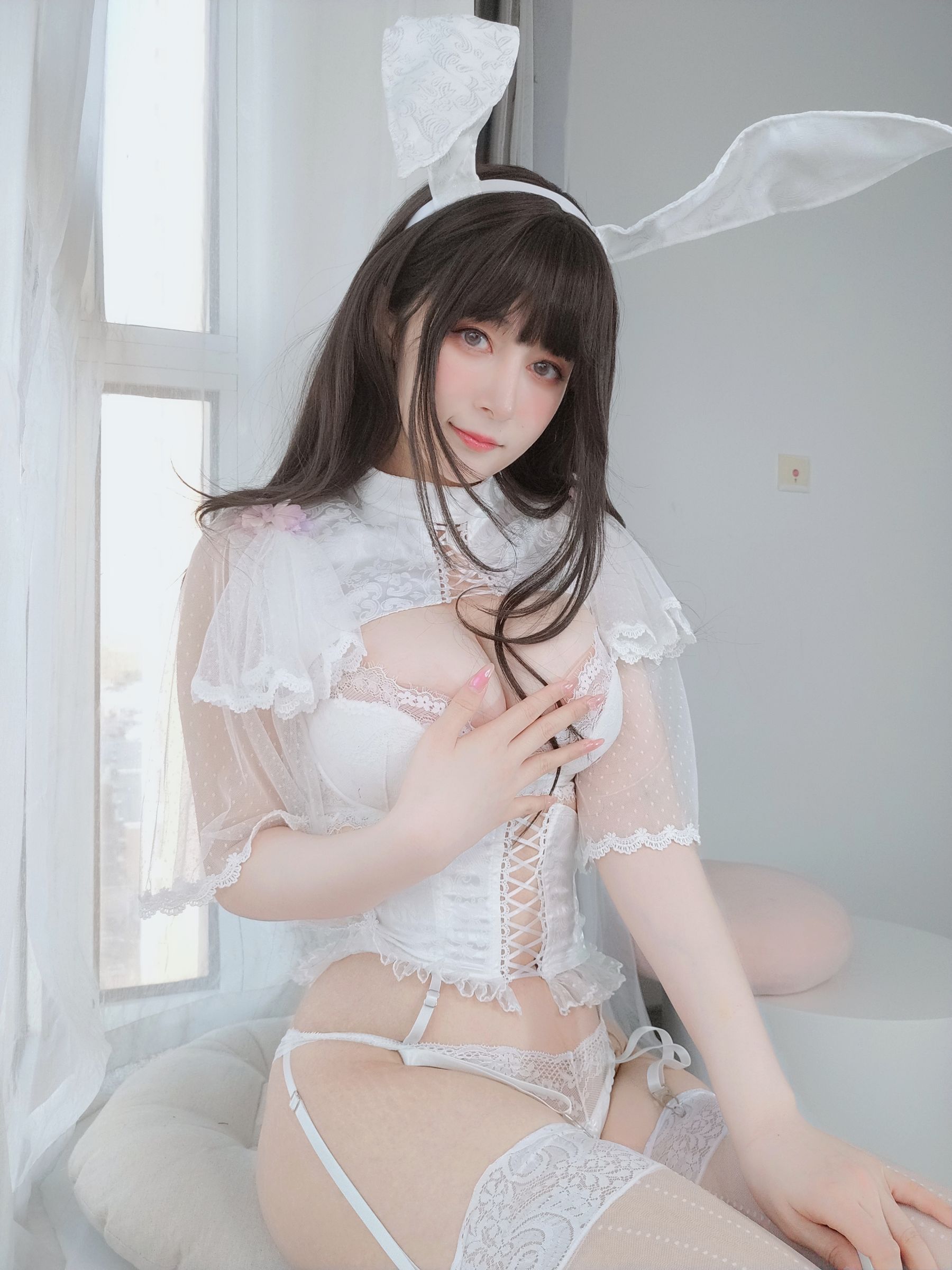 Coser小姐姐白银 – 白丝兔兔兔兔 Cosplay-第6张