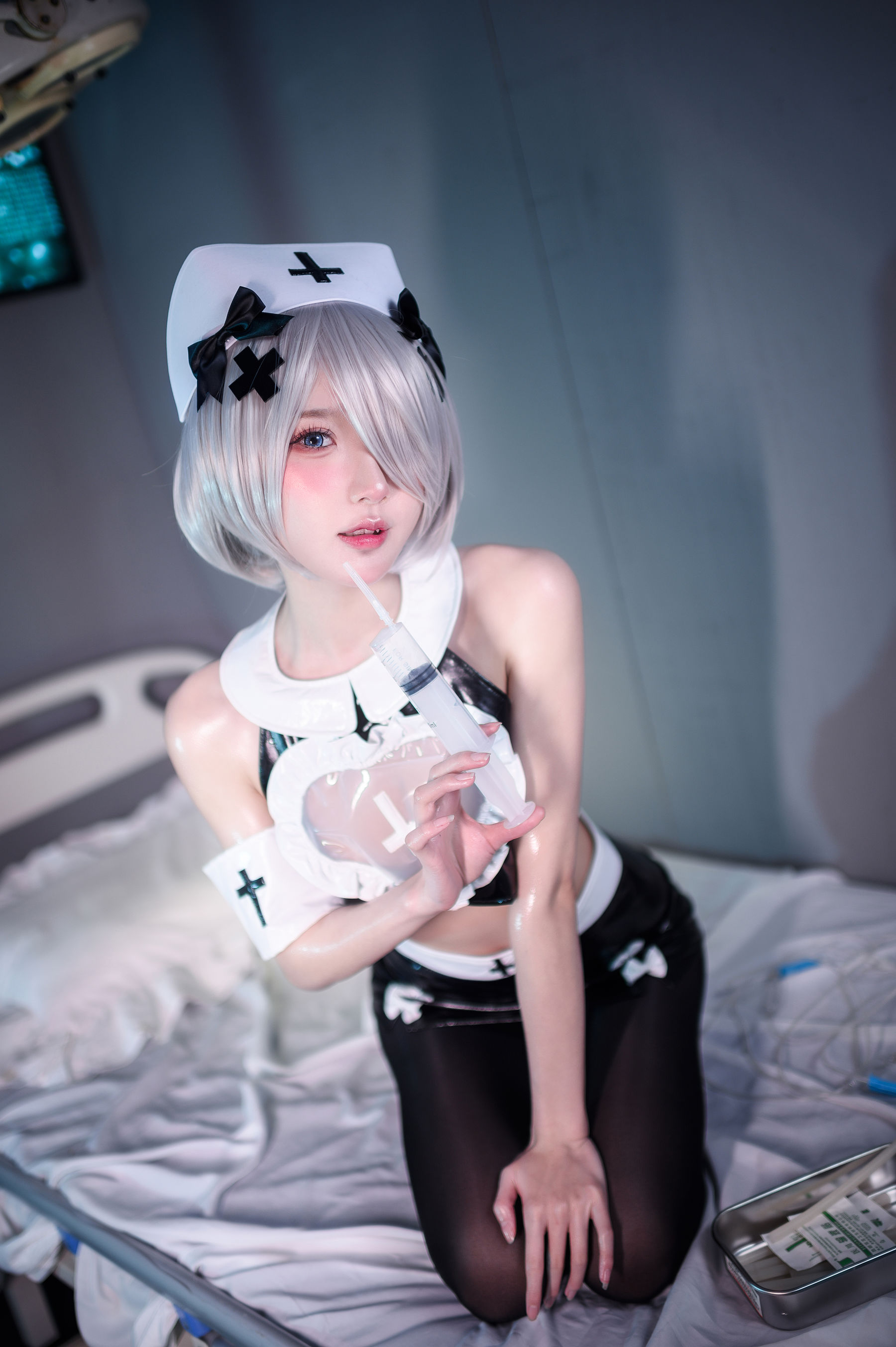 动漫博主阿包也是兔娘 – 阿包护士 Cosplay-第3张