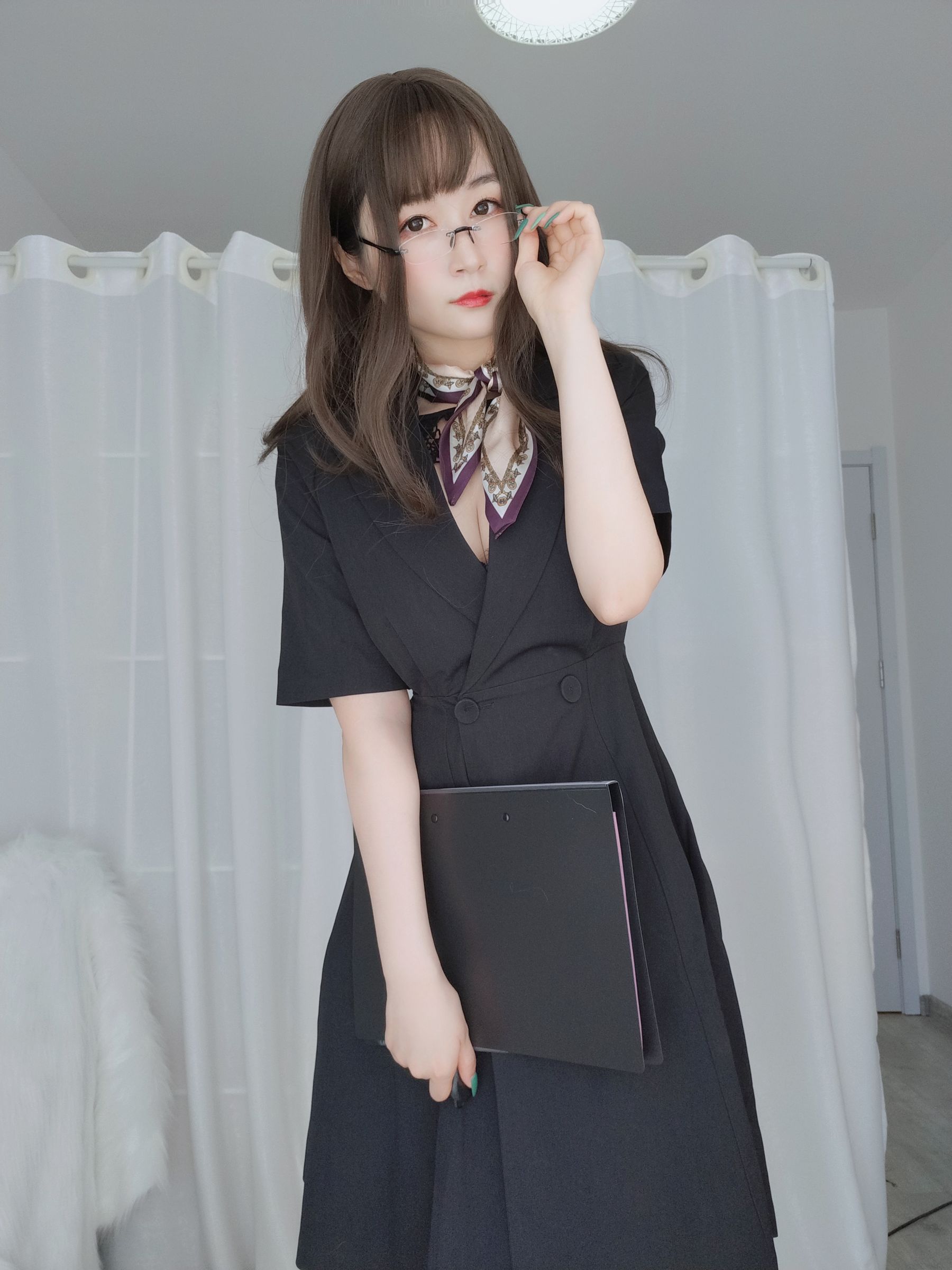 Coser小姐姐白银 – OL下的内衣 Cosplay-第96张