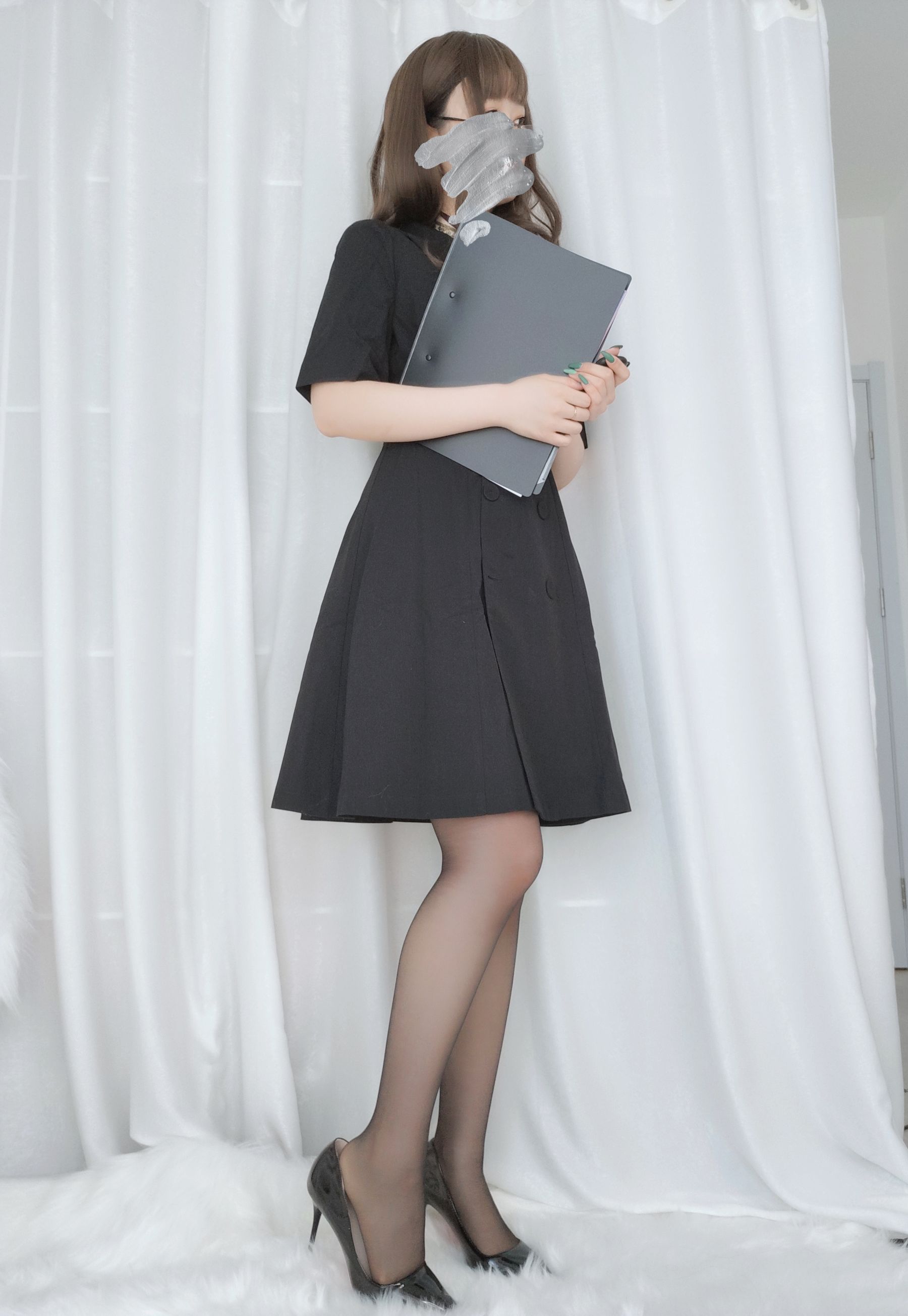 Coser小姐姐白银 – OL下的内衣 Cosplay-第2张