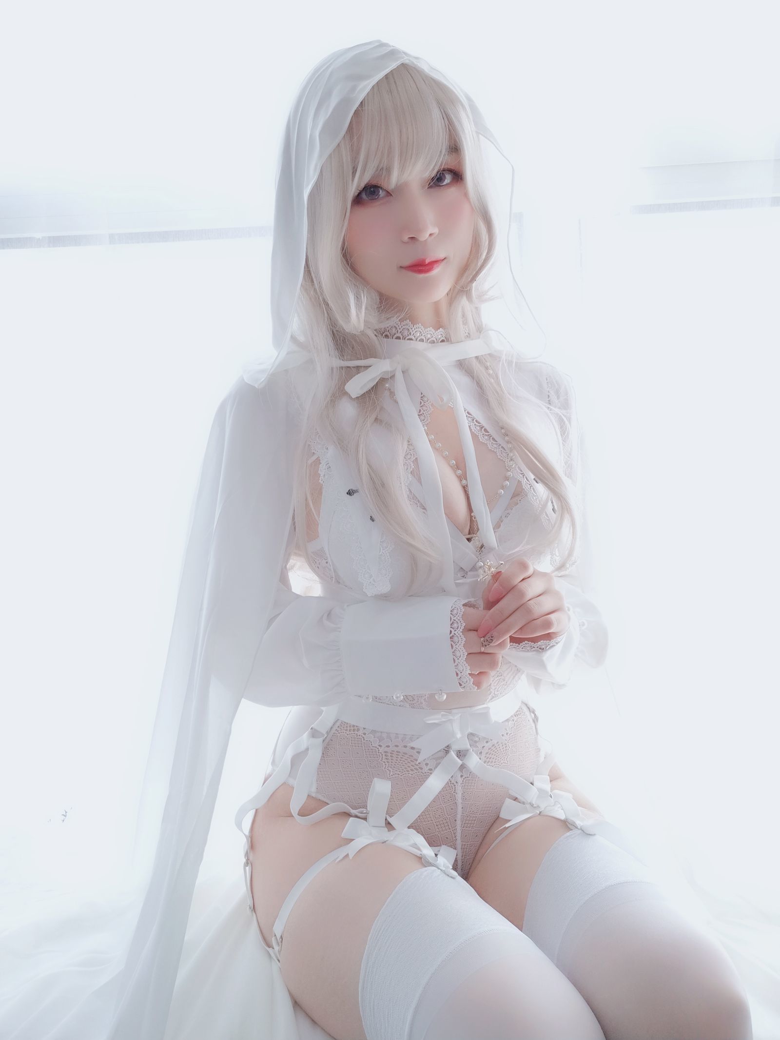 [萝莉COS] 白银 – 纯白圣女 Cosplay-第6张