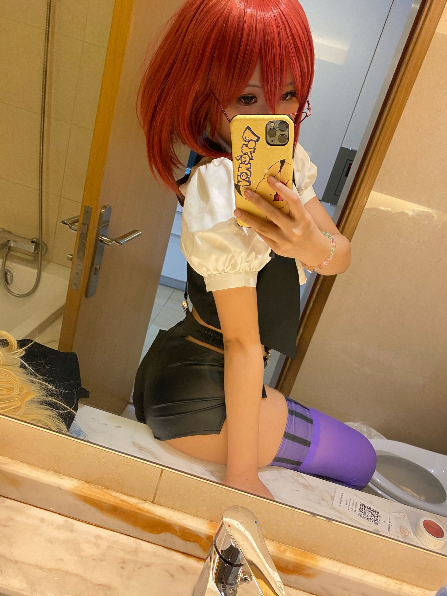 萌妹子Coser摇摇乐yoyo – 魔女 Cosplay-第1张