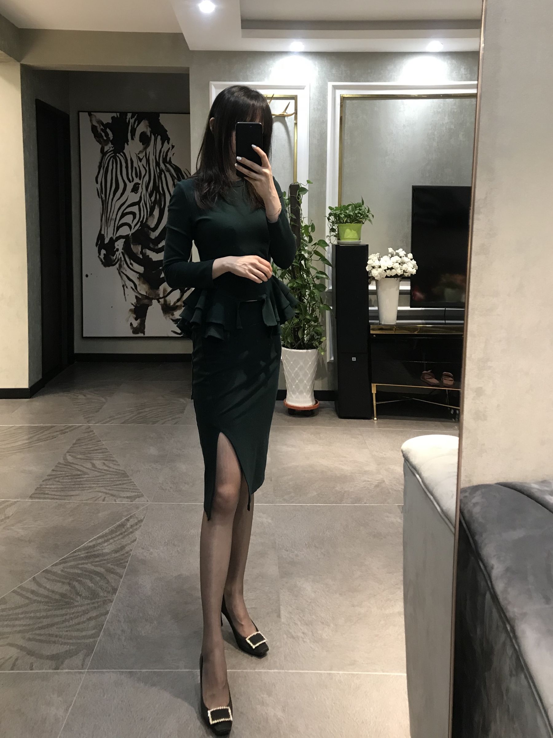 丝足博主麋鹿_Monroe 2020.04.30 贵妇丝足 Cosplay-第3张