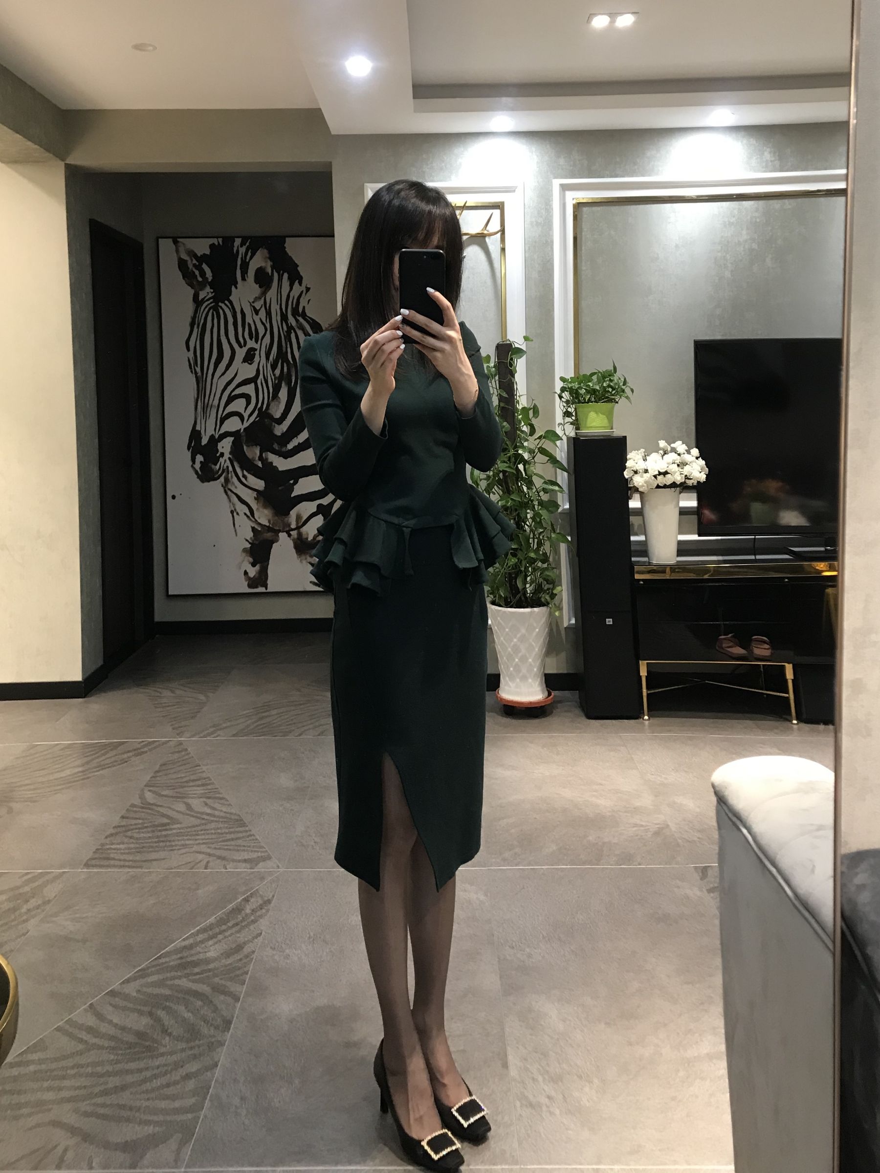丝足博主麋鹿_Monroe 2020.04.30 贵妇丝足 Cosplay-第2张