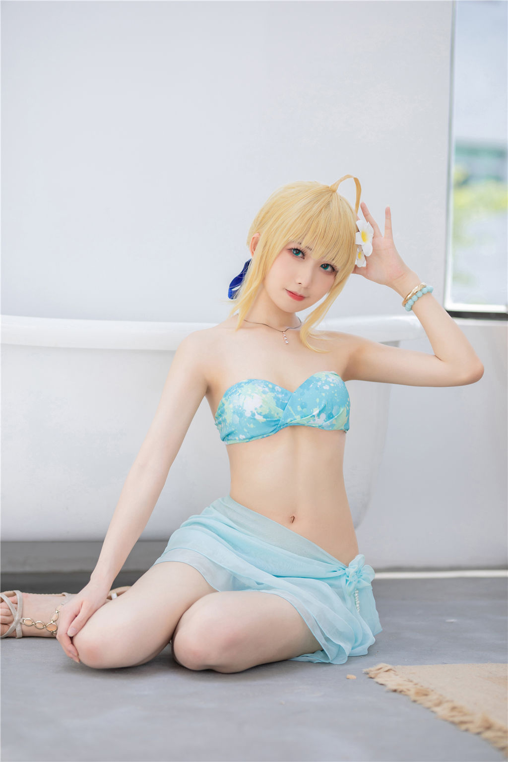 动漫博主封疆疆v – 阿尔托莉雅・潘德拉贡 泳装 Cosplay-第1张