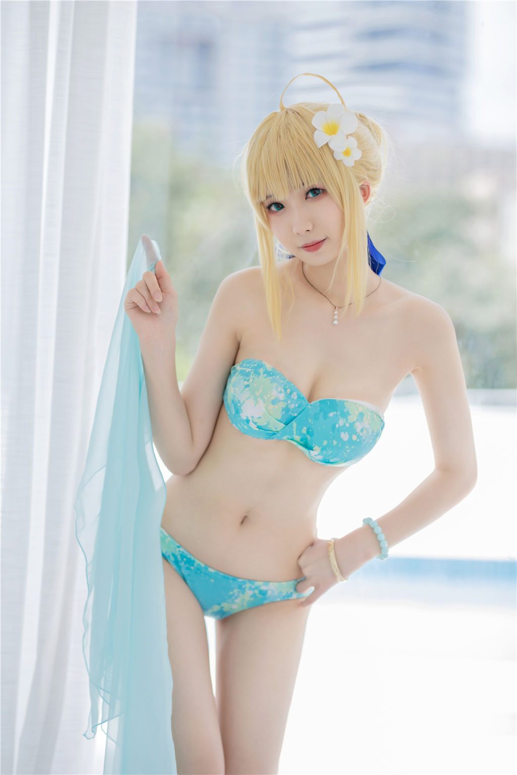 动漫博主封疆疆v – 阿尔托莉雅・潘德拉贡 泳装 Cosplay-第2张